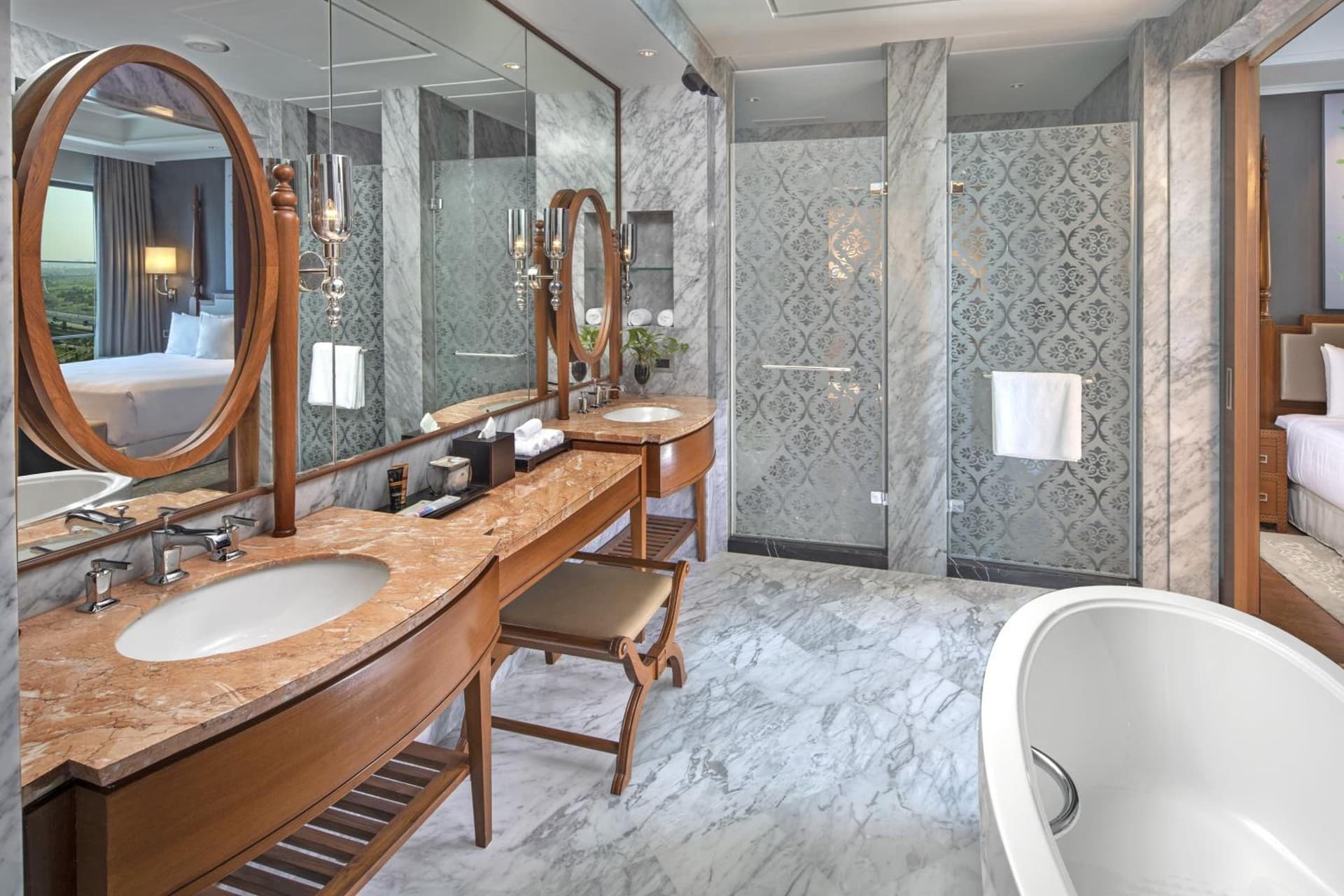 Suite King Room