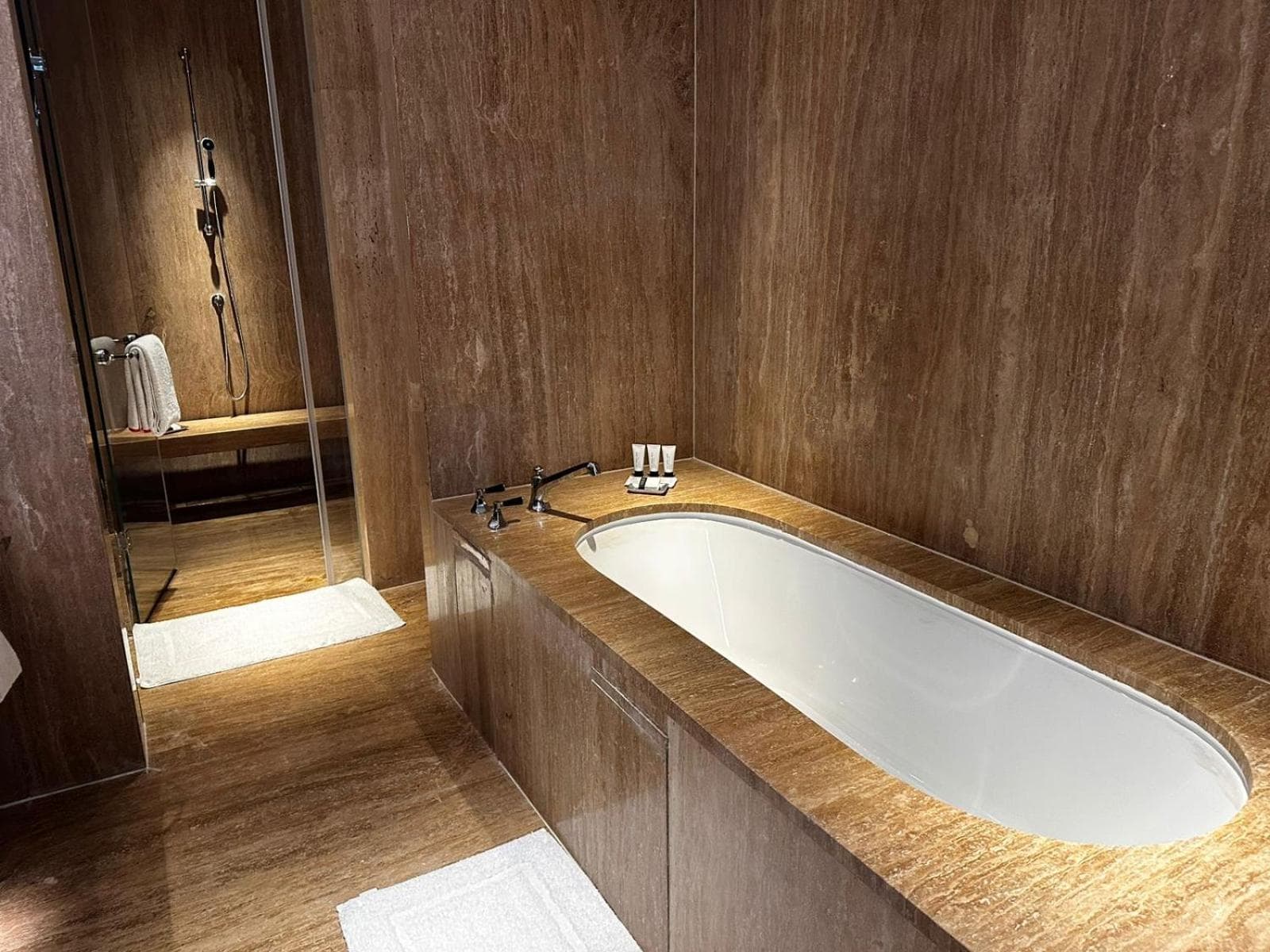 Suite King Room