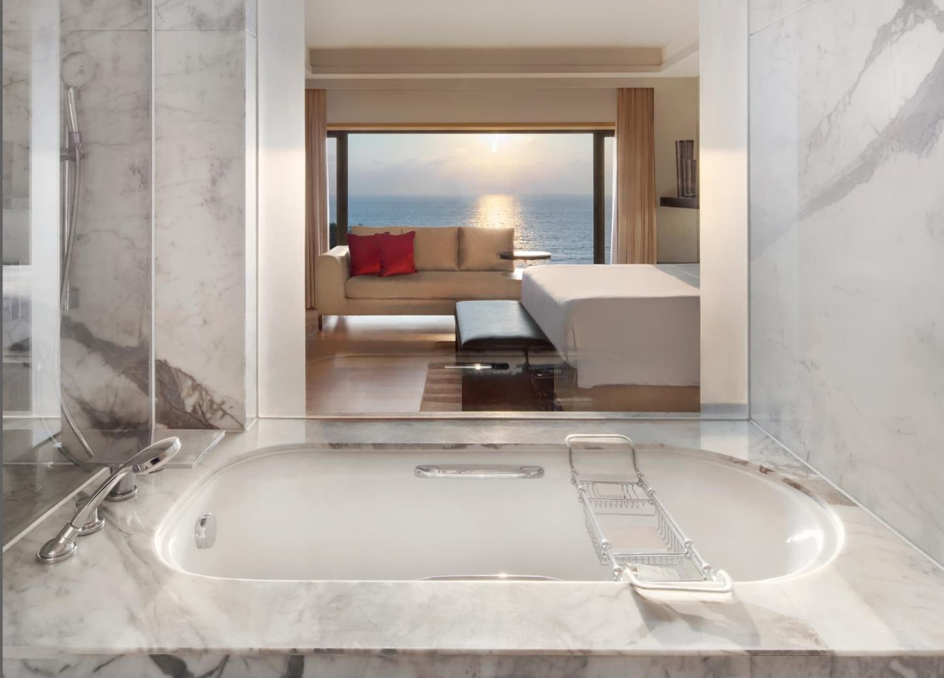 Suite King Ocean View Room