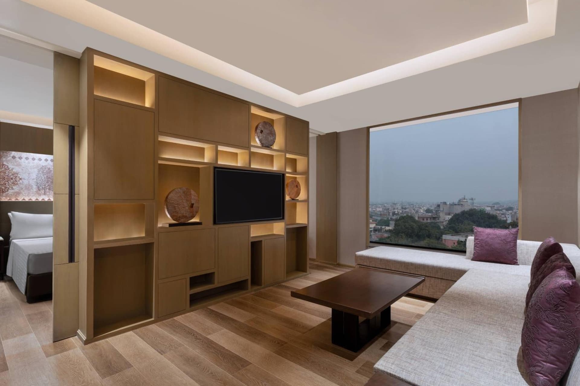 Suite King Courtyard View Room