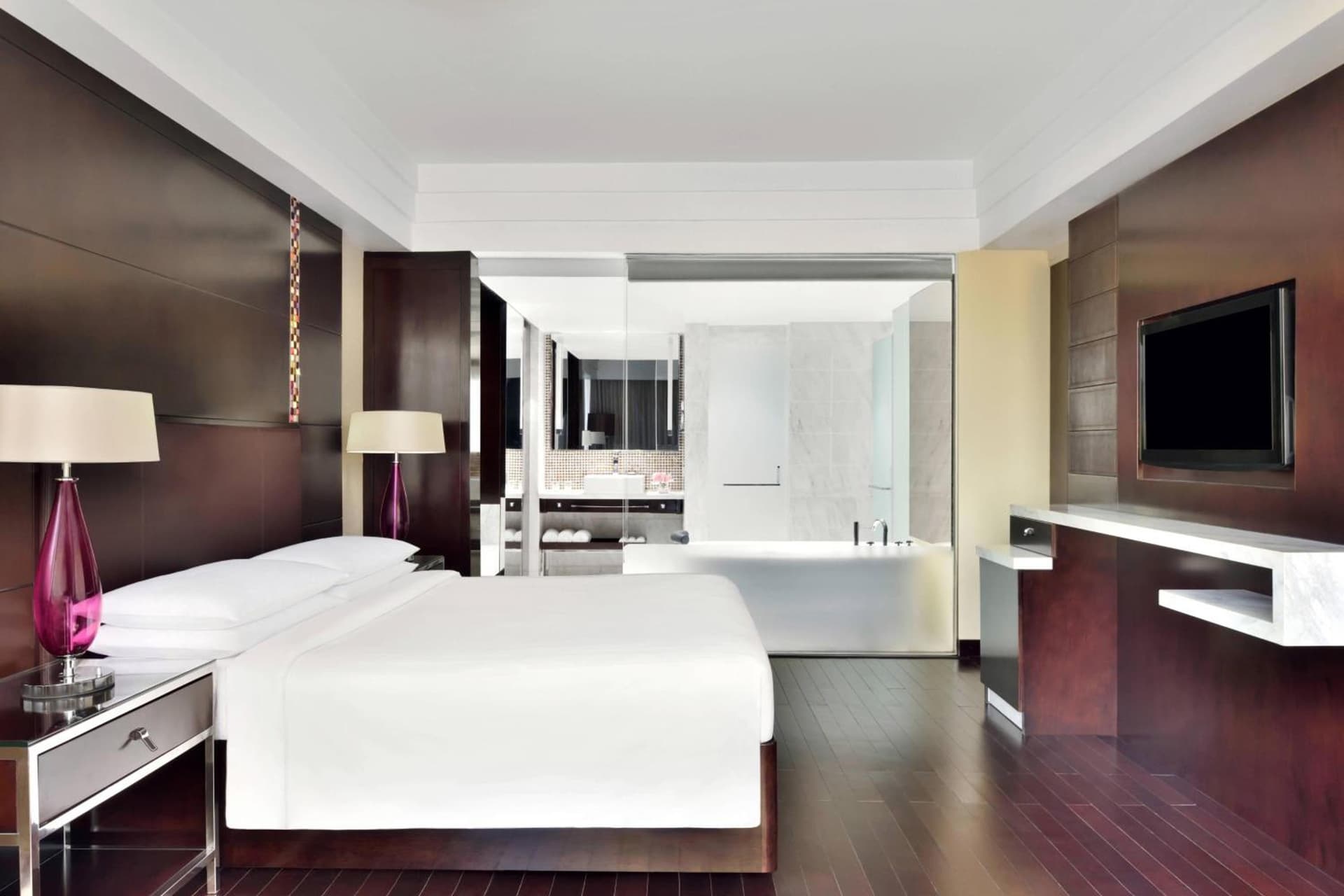 Standard Double Room (Full Double Bed) (King Size Bed)