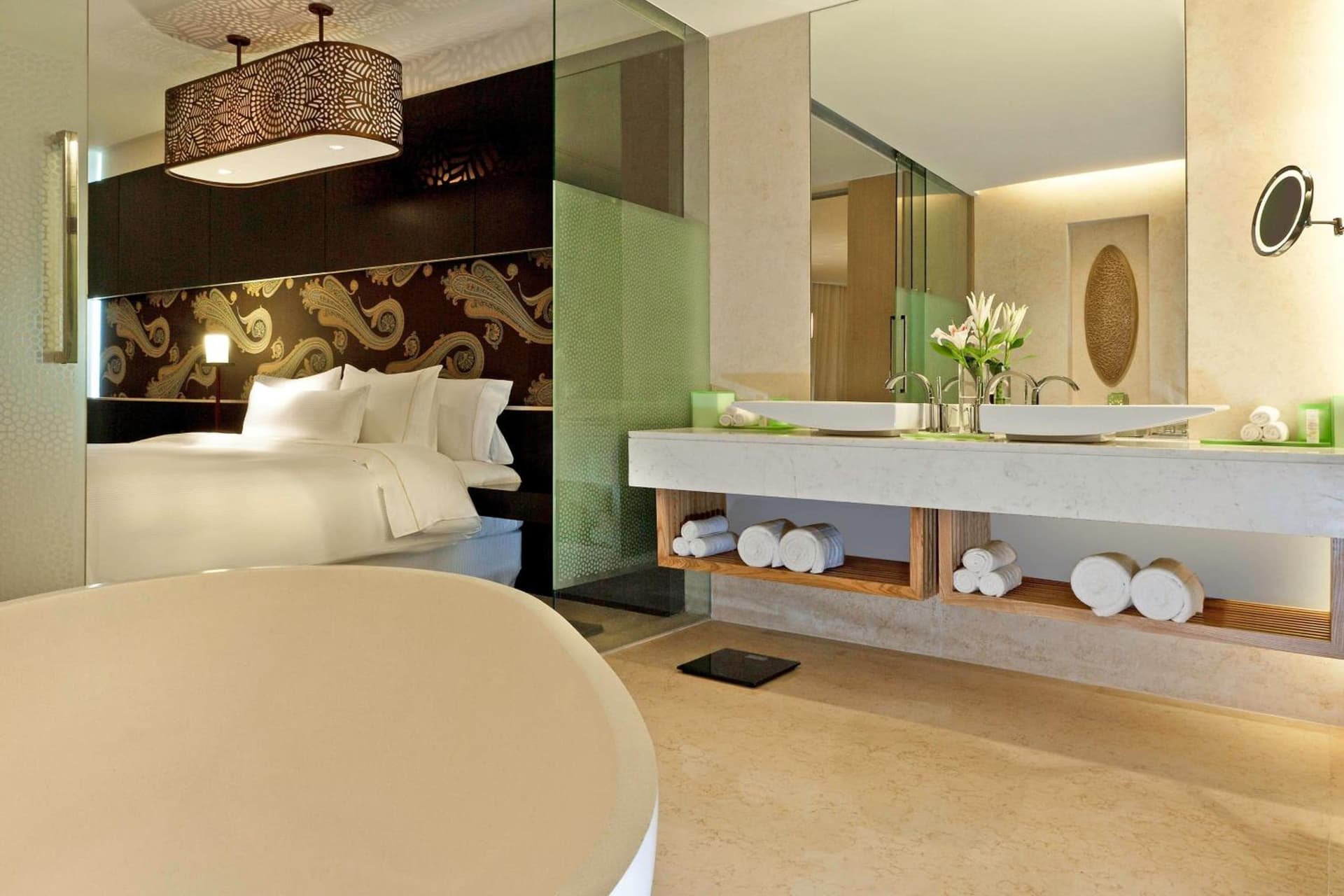 Royal King Room