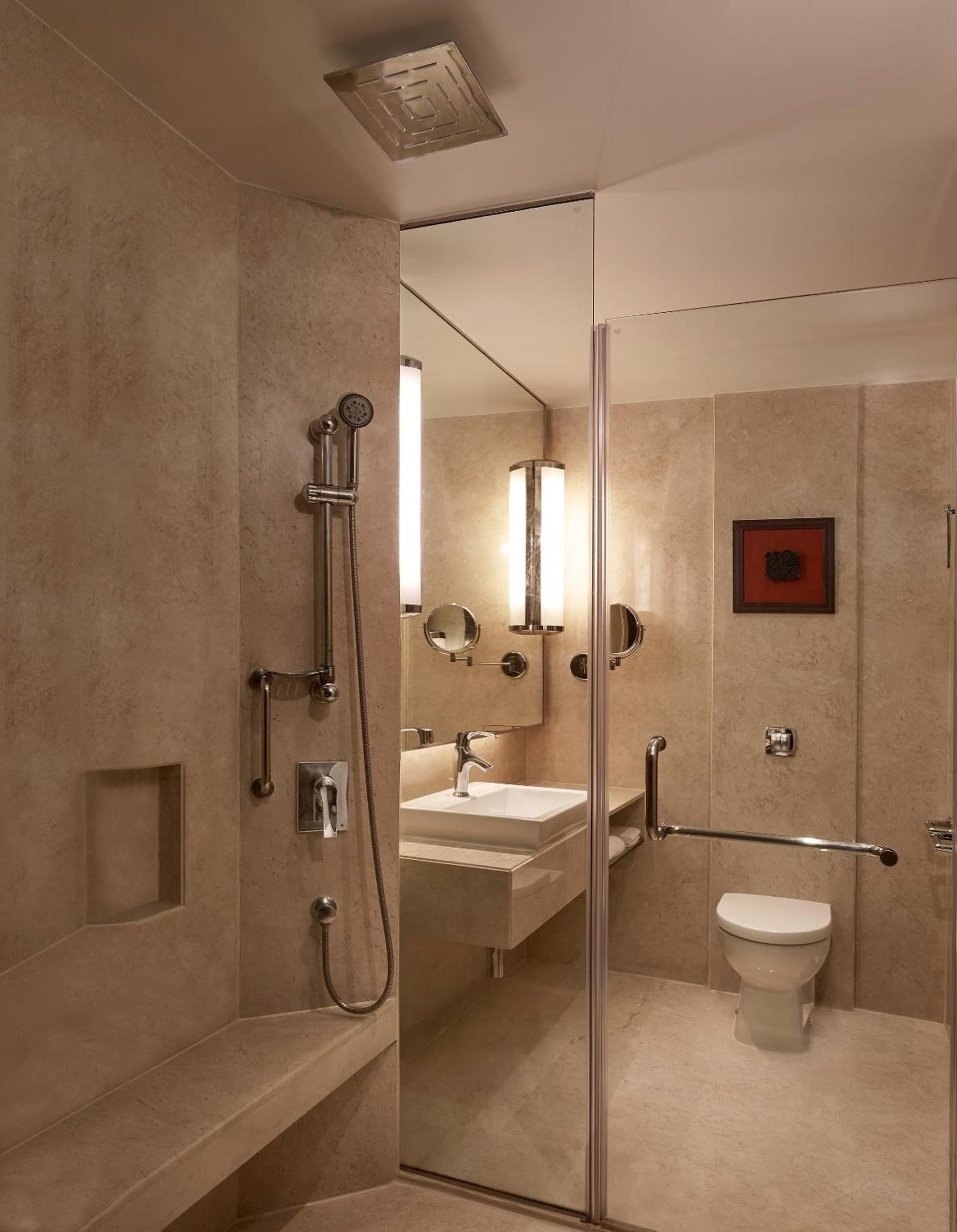 Deluxe King City View Room