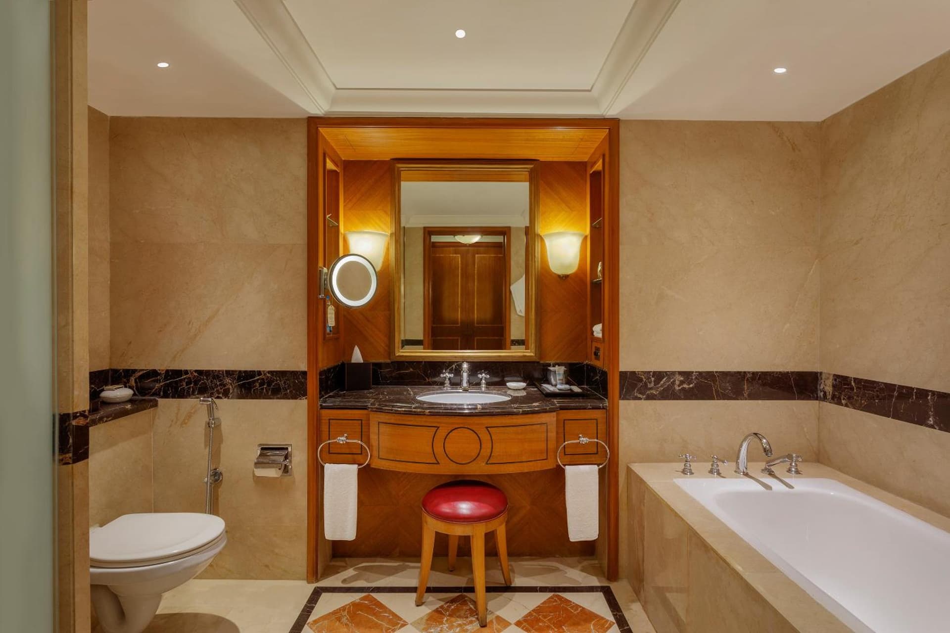 King Room