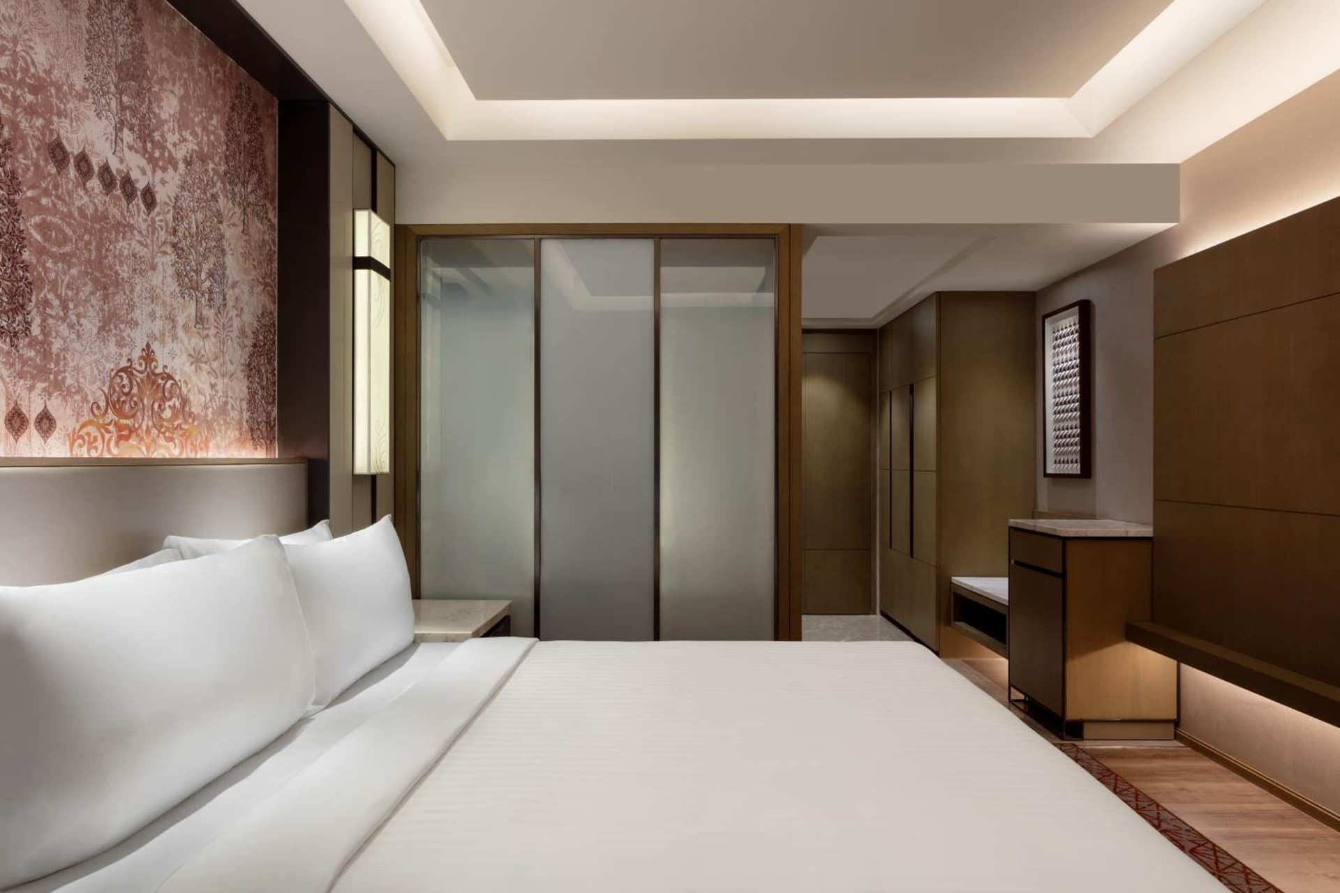 Executive King Room