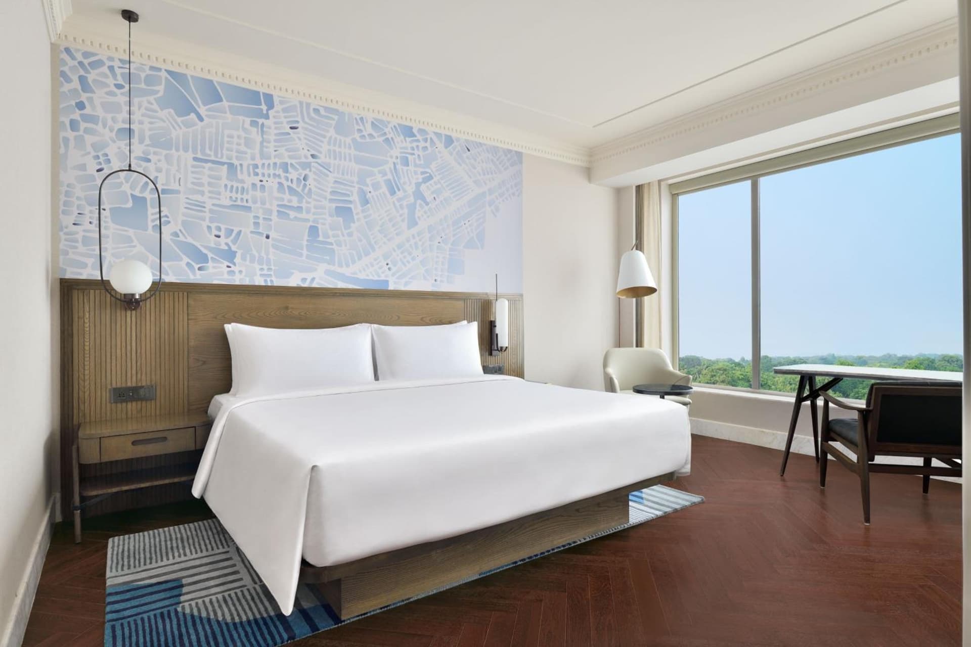 Junior Suite King Room