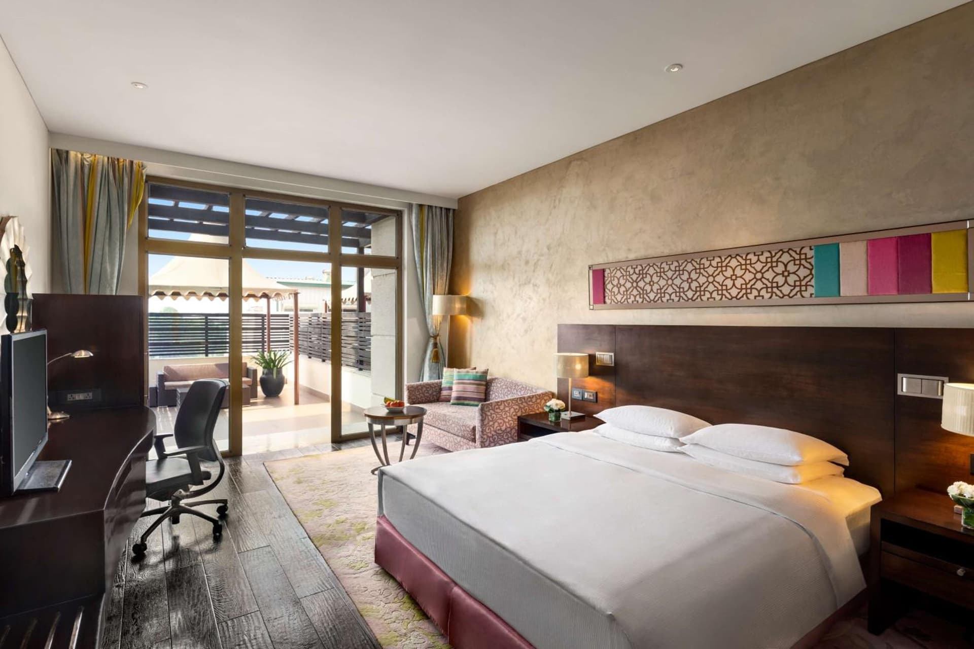 Deluxe King Terrace Room