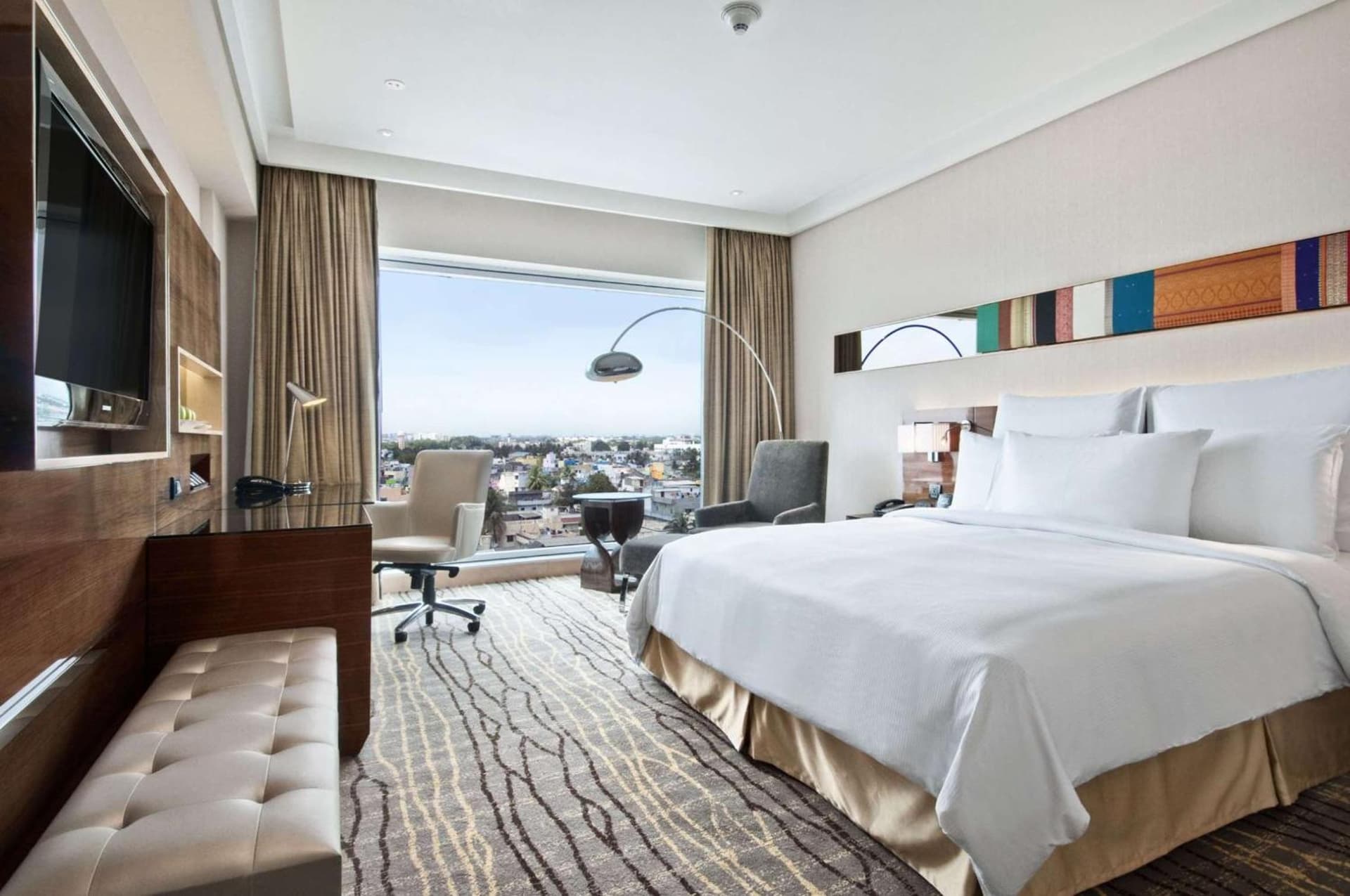 Executive King Room