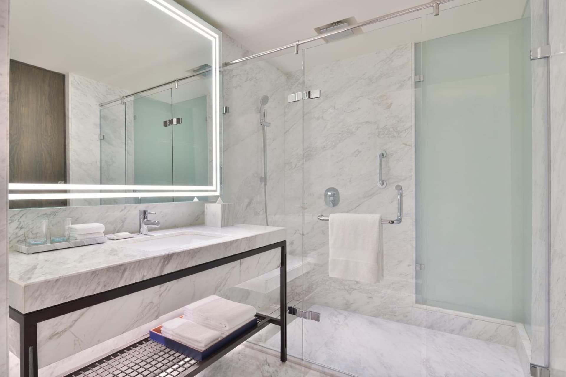 Premium Twin Room