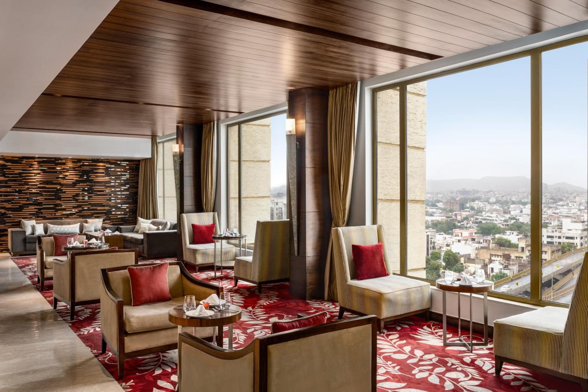 Executive King Room