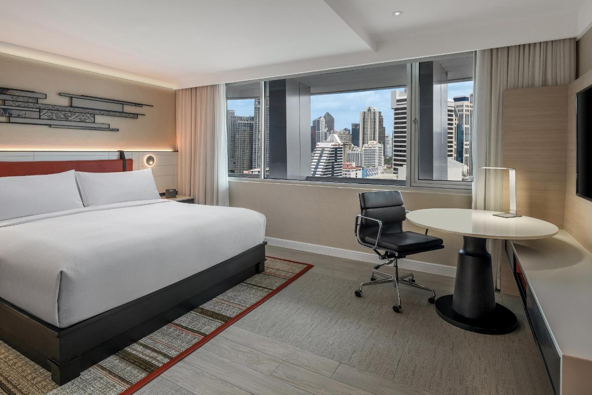 King Accessible Room