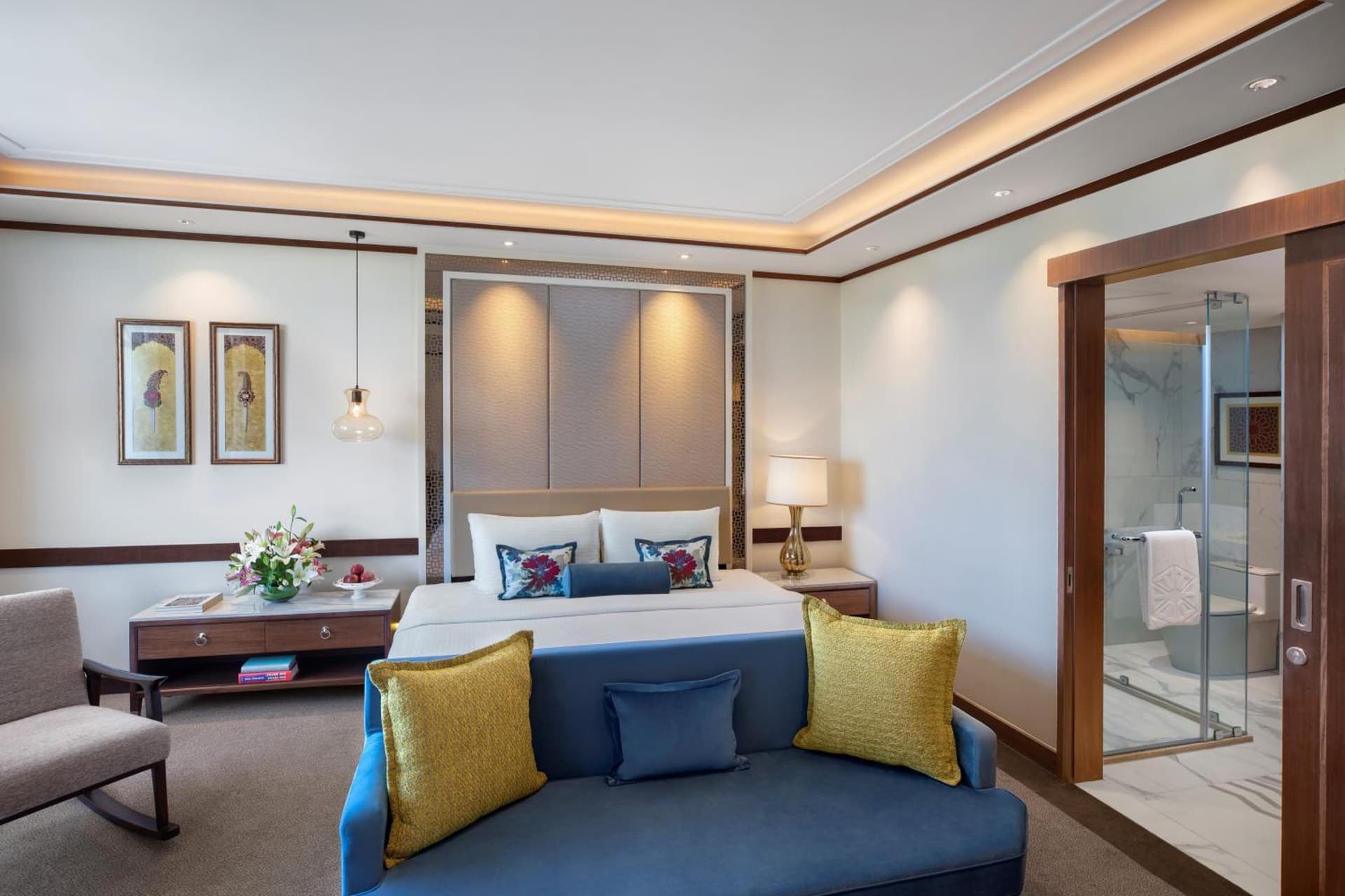 Junior Suite King Pool View Room