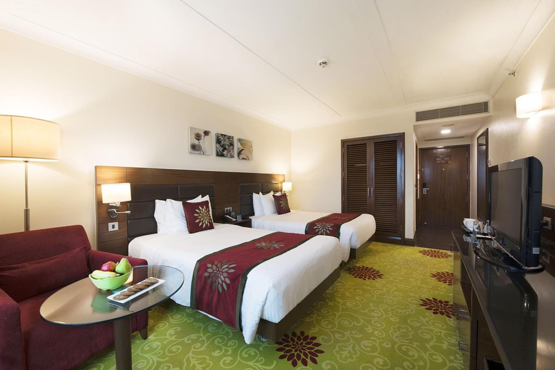 Twin Bed Guest Room