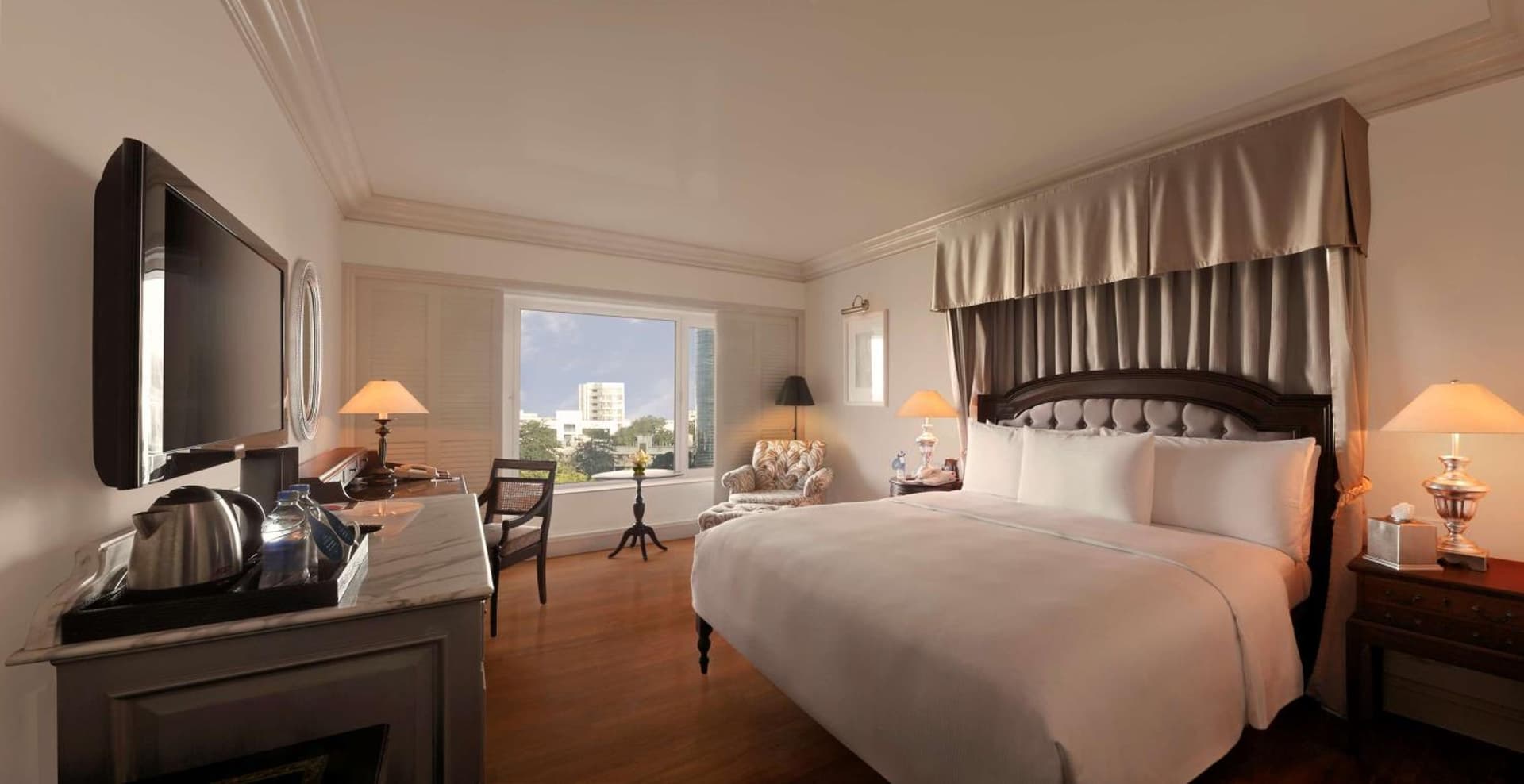 Executive King Room