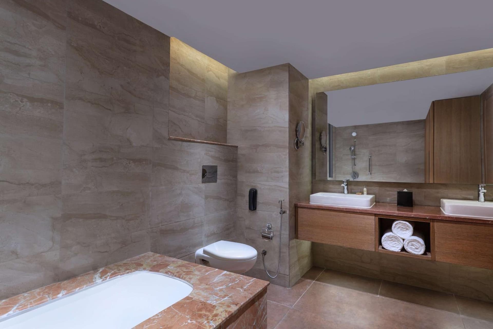 Suite King Room