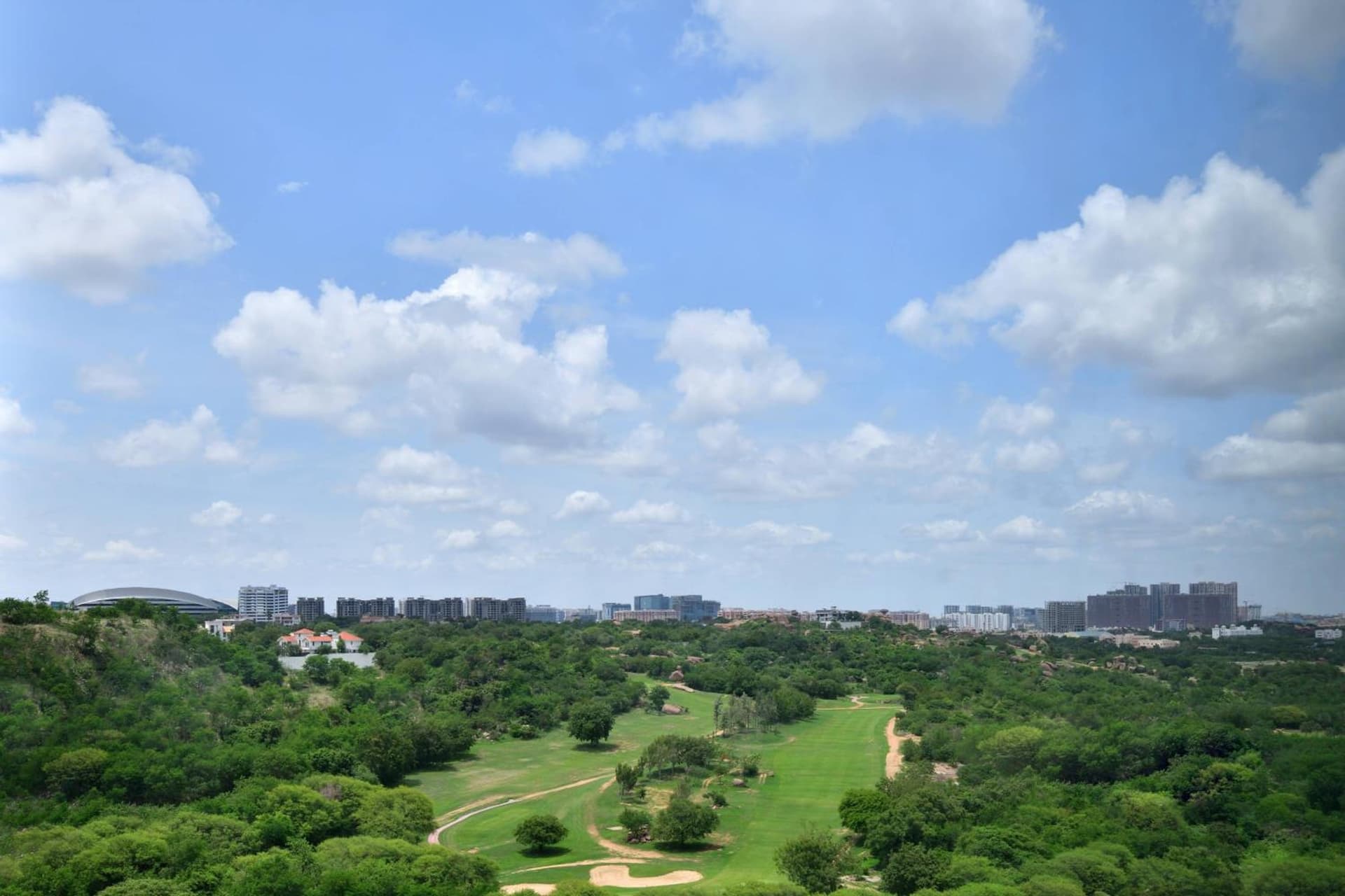 Superior Twin City View Room