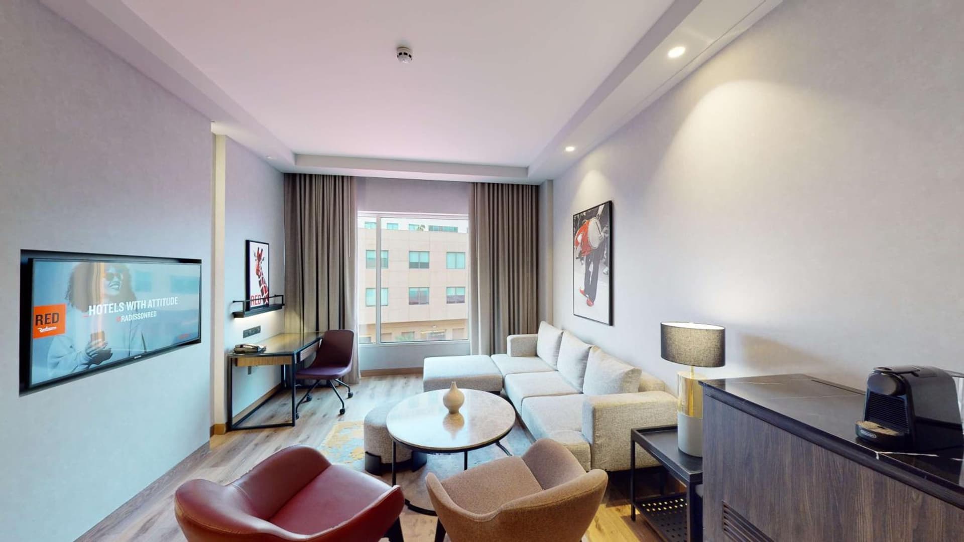 Junior Suite King Room