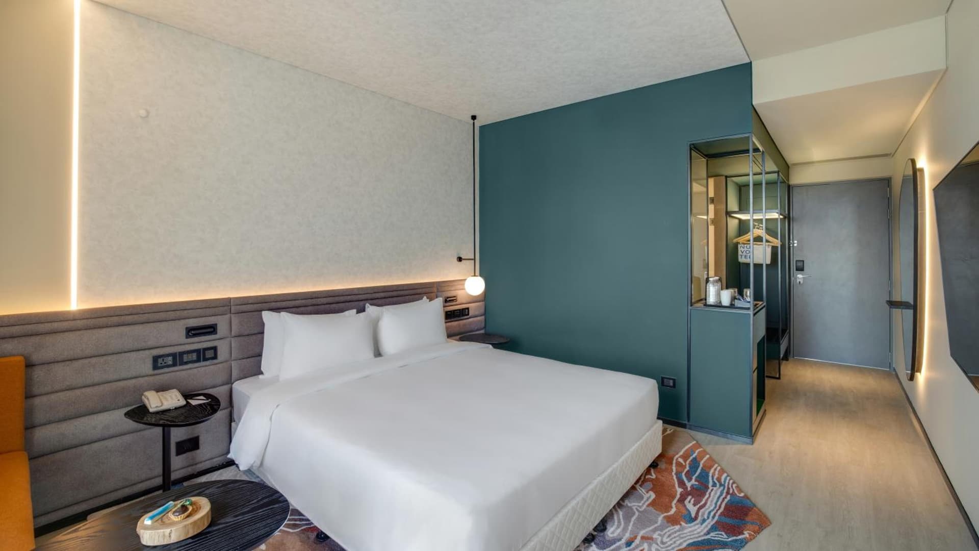 Premier King Room