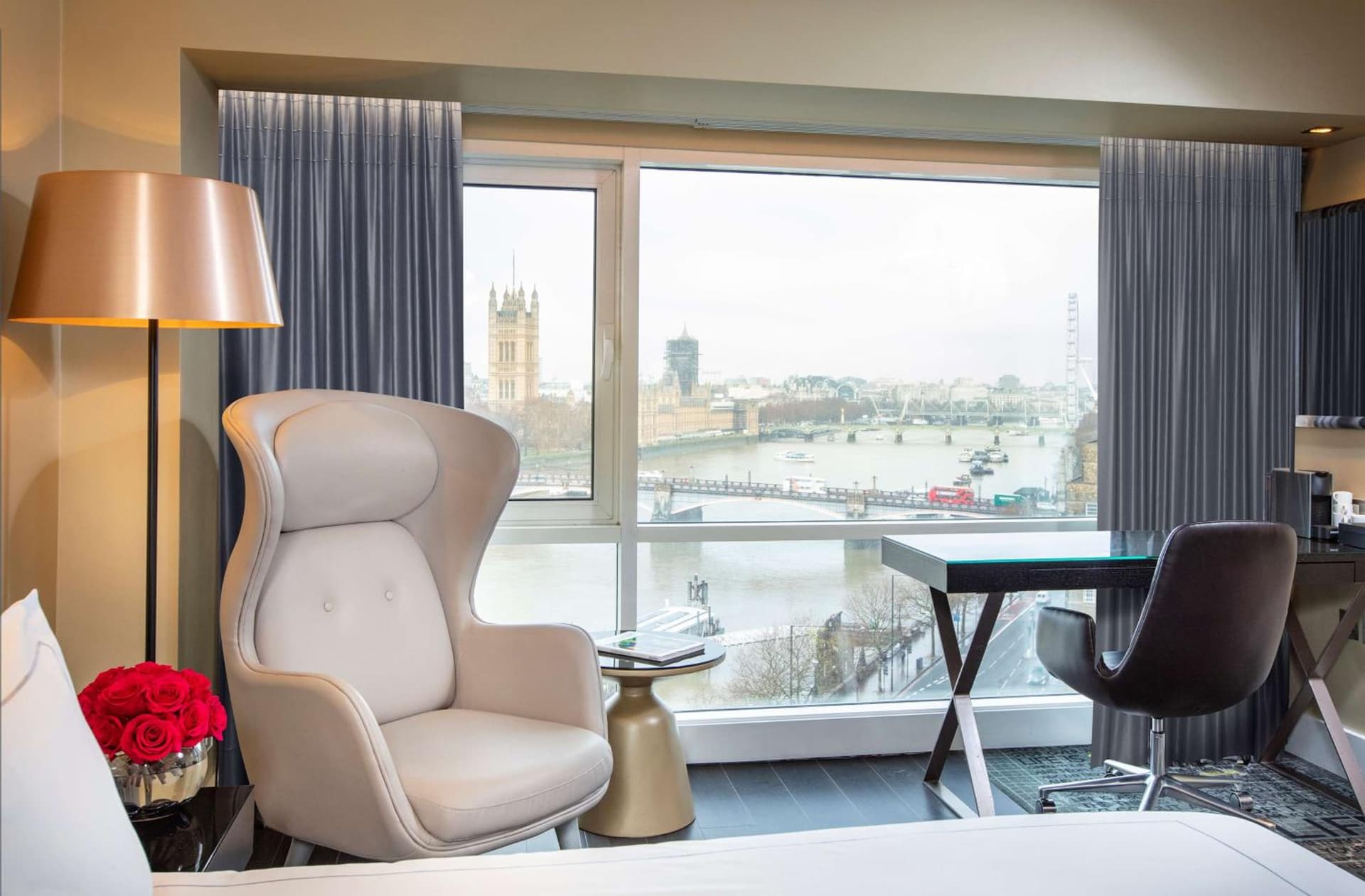 Executive Queen River View Room