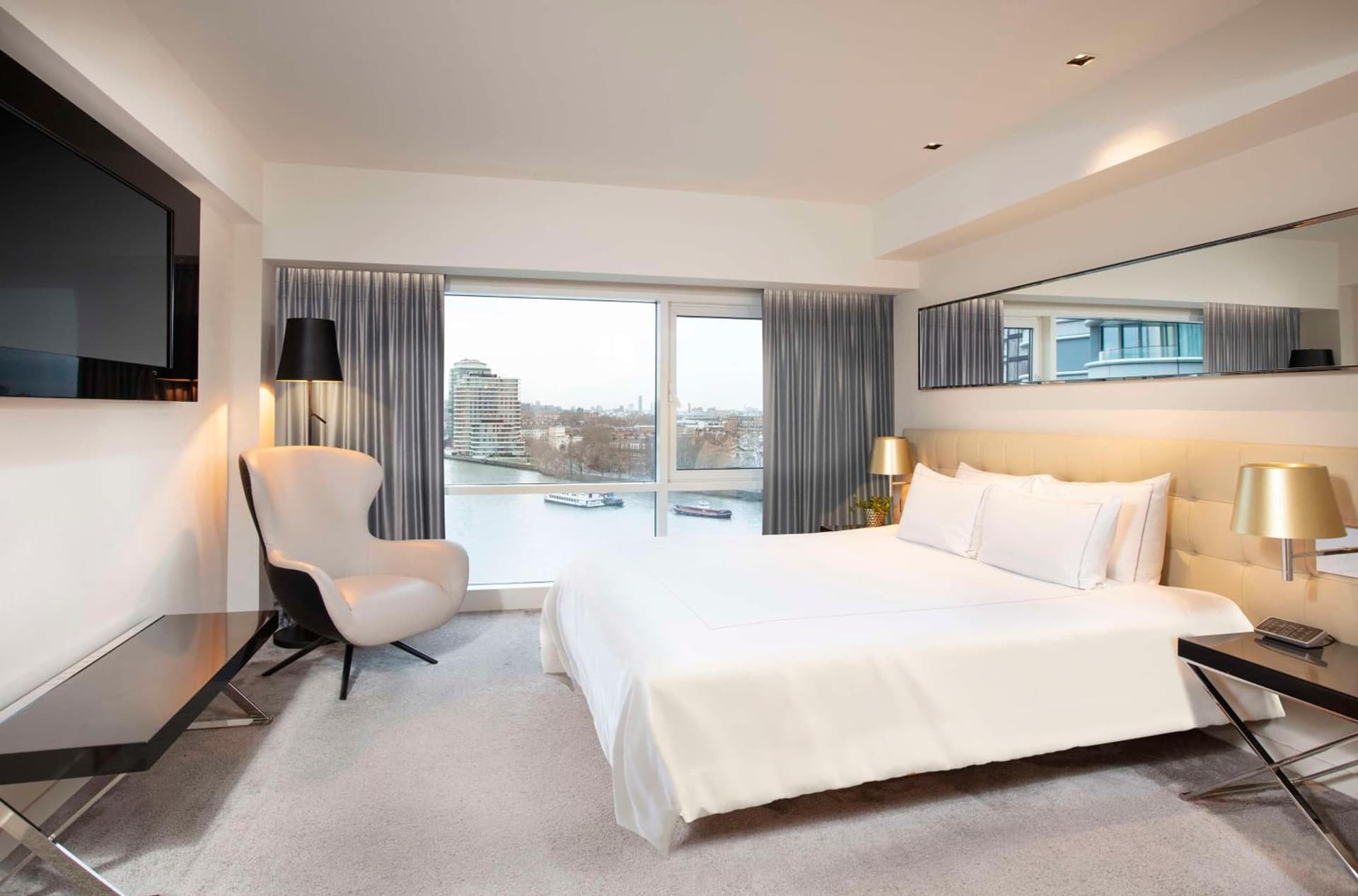 Double Bed