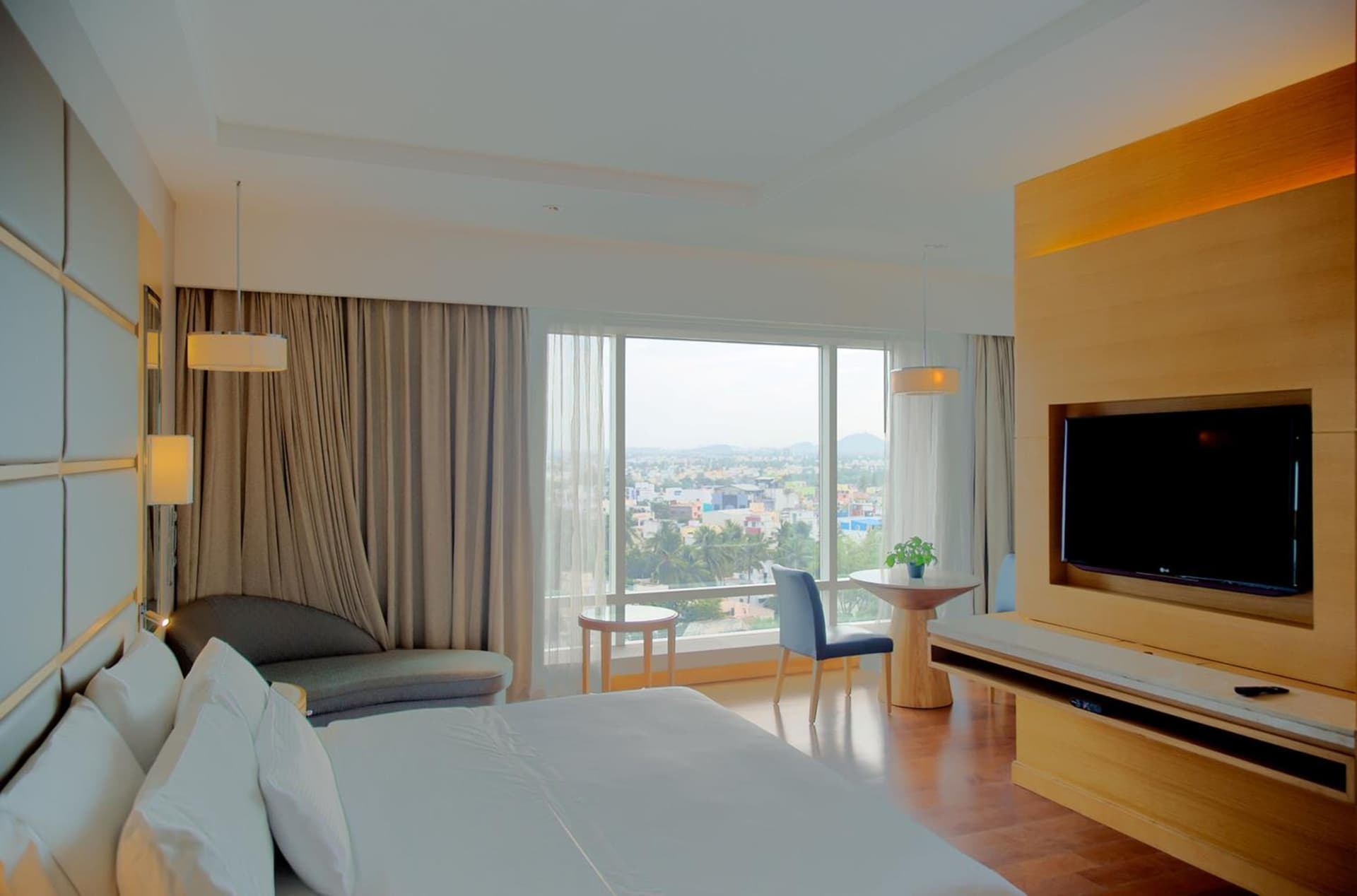 Suite King Room