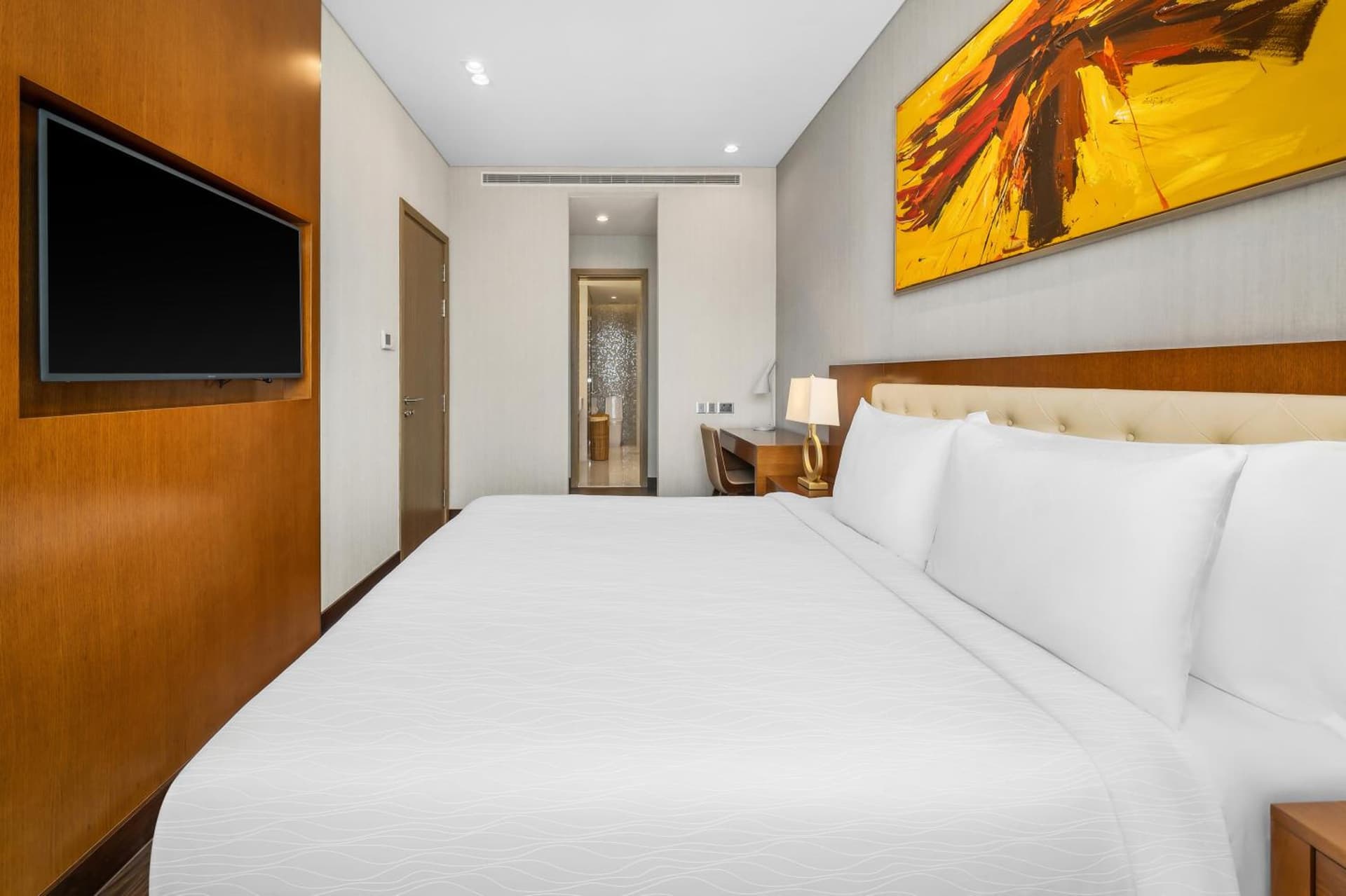 Grand One Bedroom