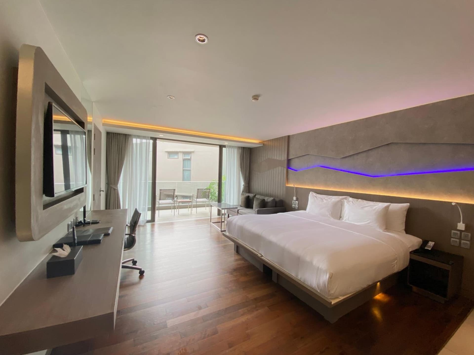 Premier Comfy Room
