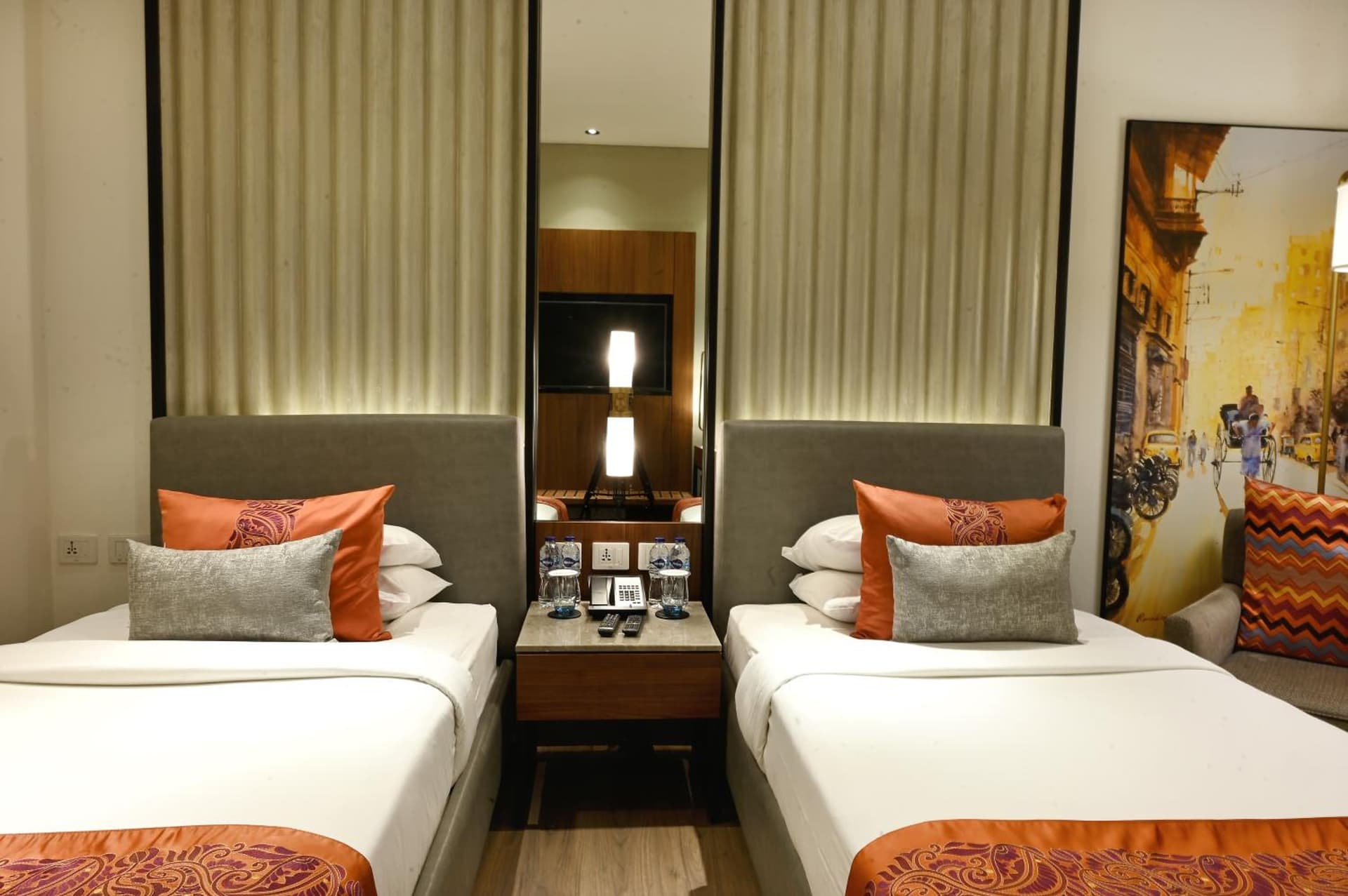 Premium Twin City View Room