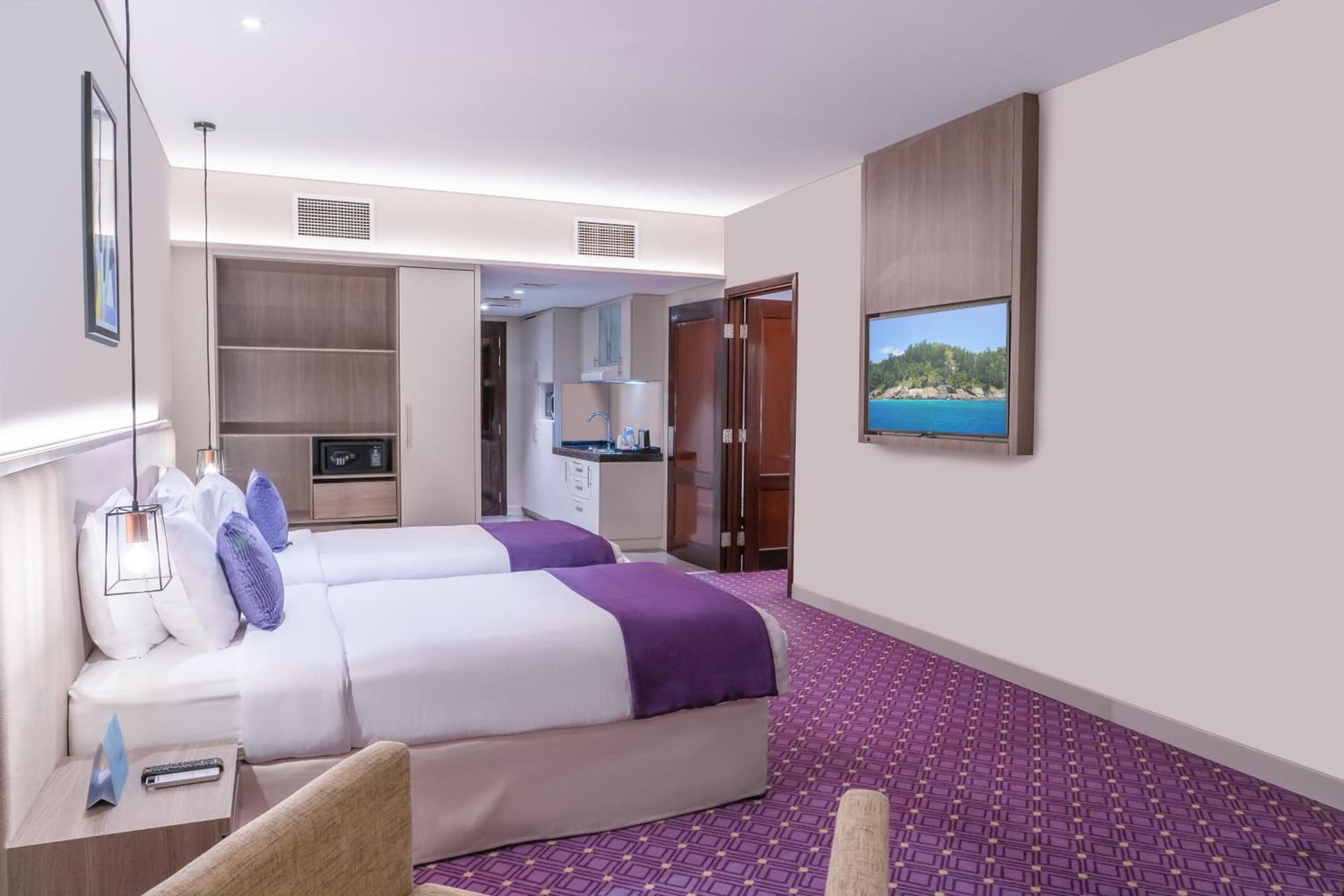 Premium Twin City View Room