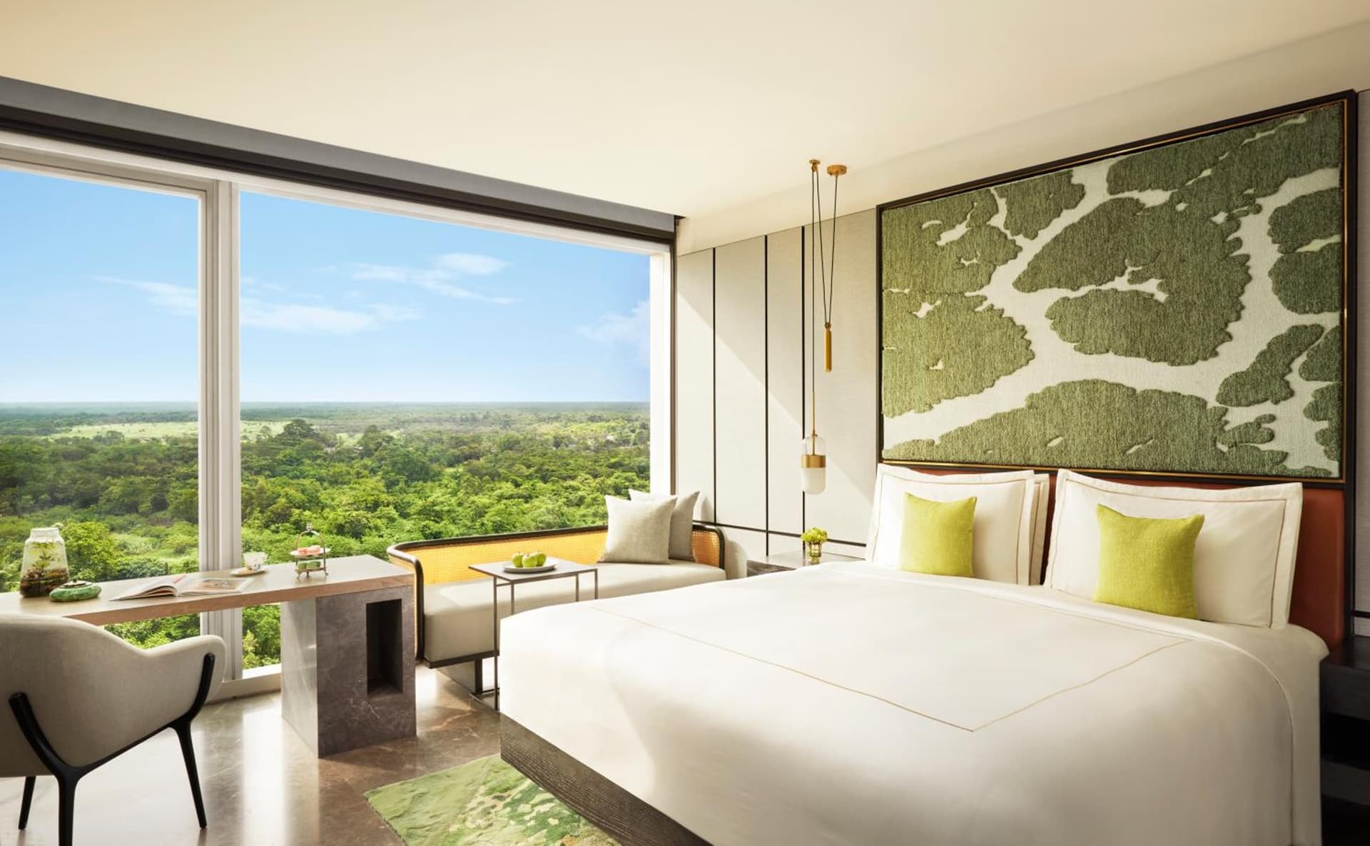 Luxury Room with King Bed Luxury Room King Bed with WiFi