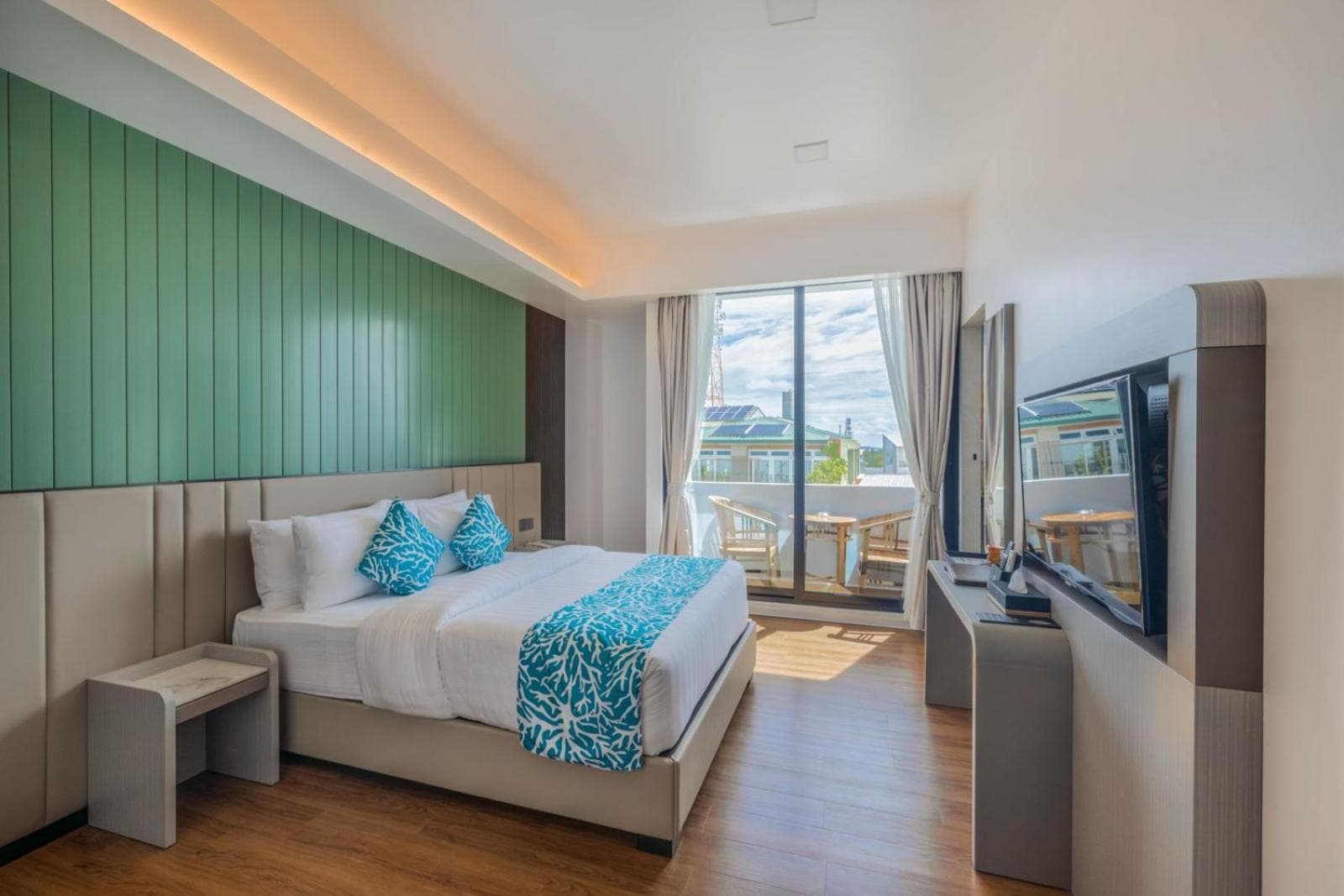 Standard Deluxe Room with Balcony
