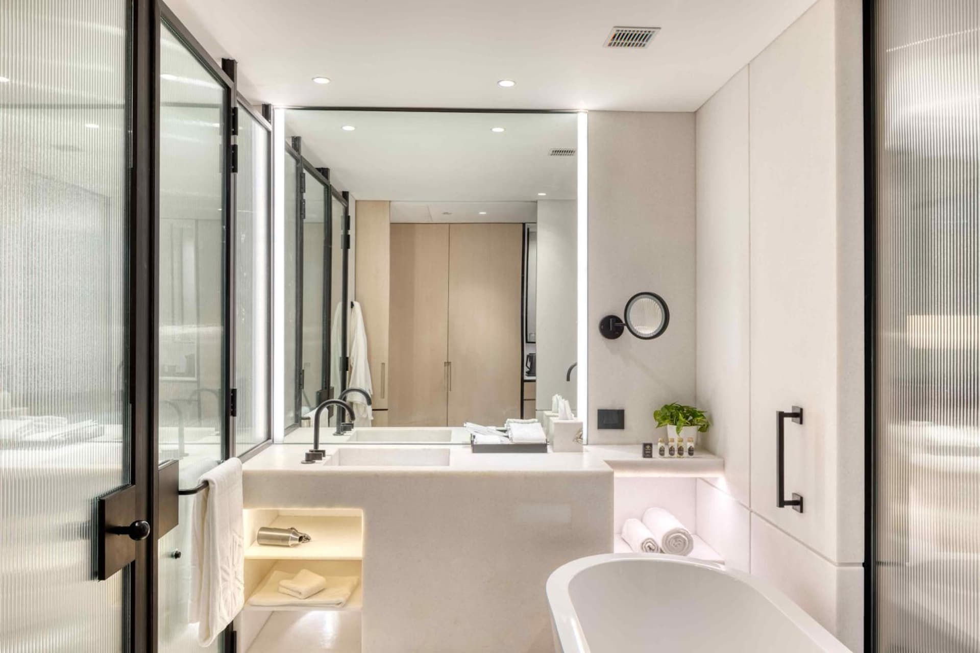 Luxury Twin Room