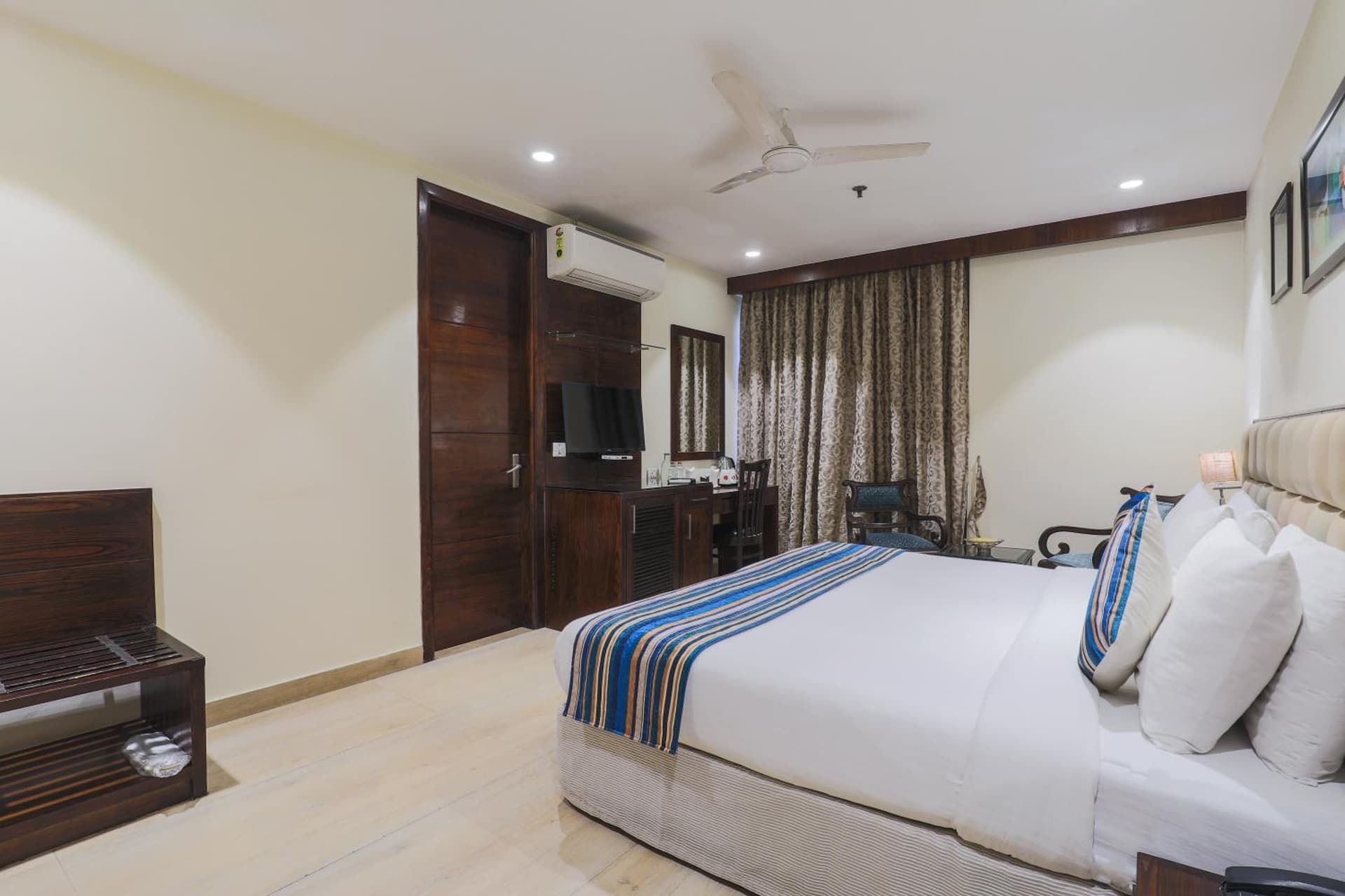 Standard Double or Twin Room