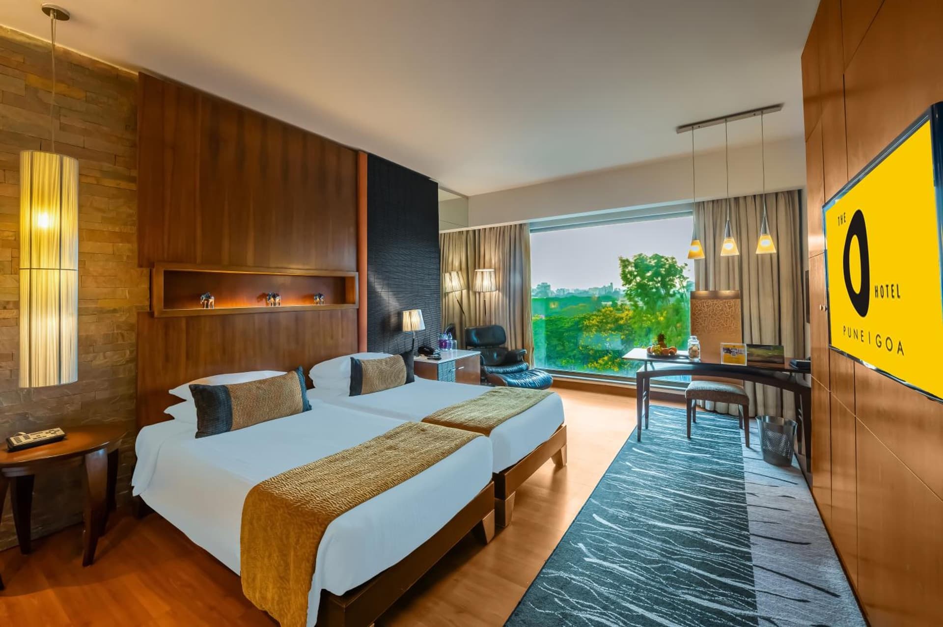 Premier King Or Twin Room