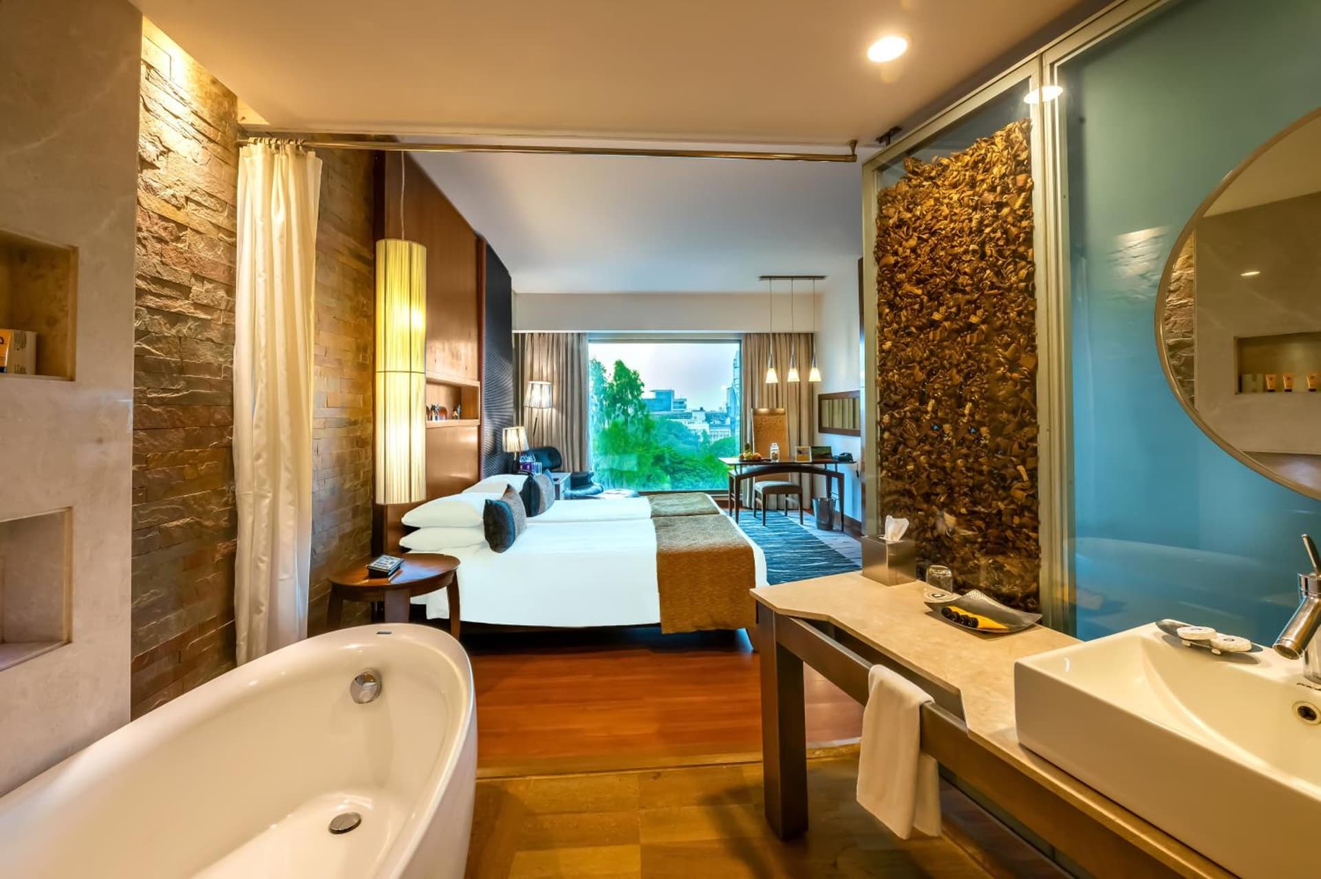 Premier King Or Twin Room