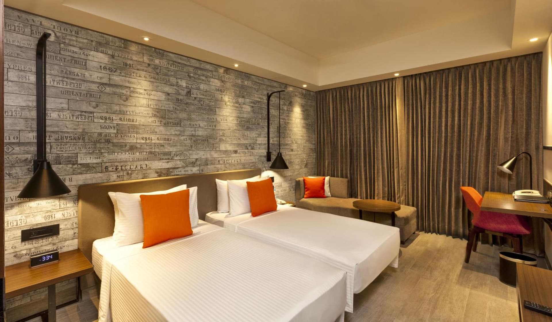 Executive Queen Room