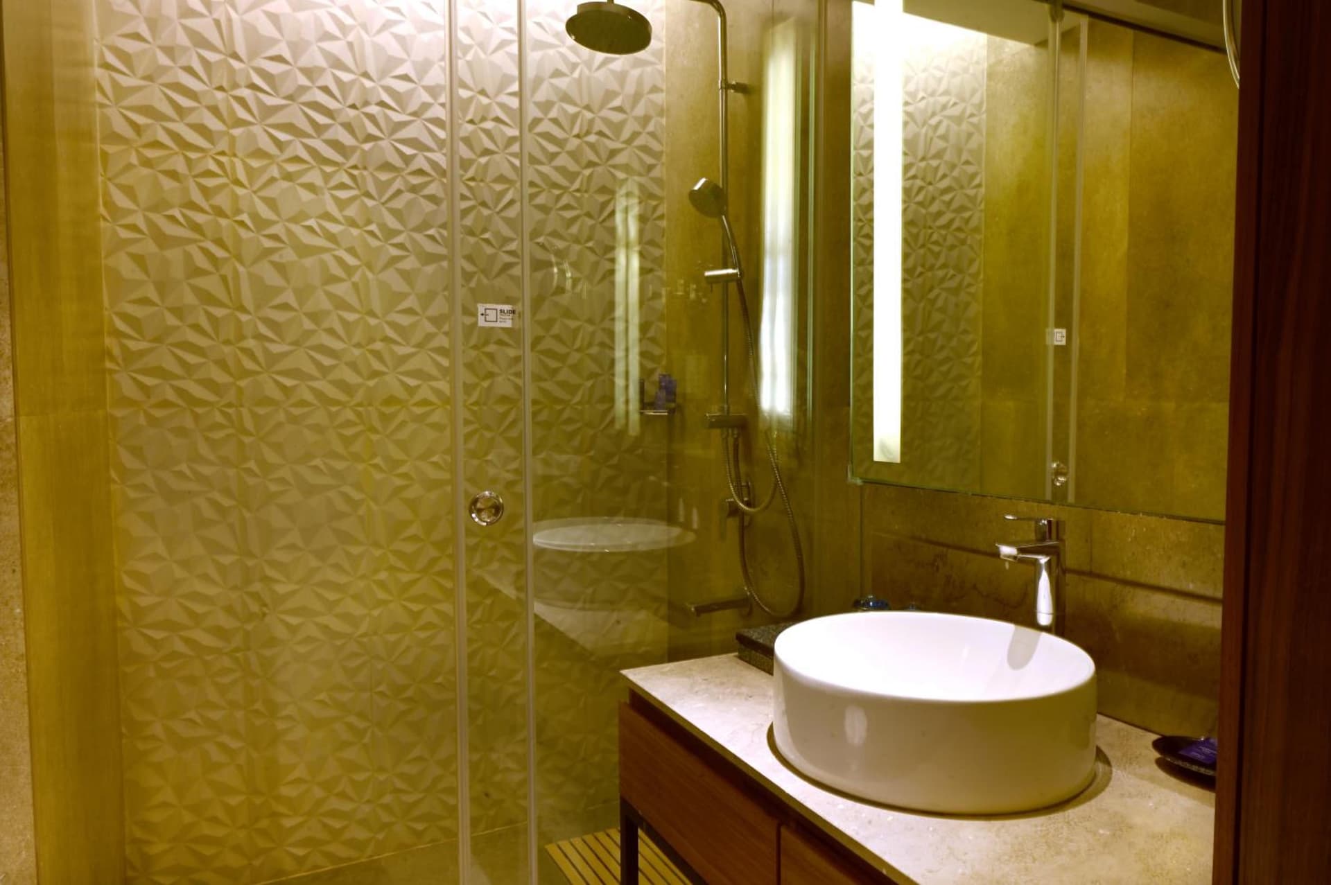 Premium Twin City View Room