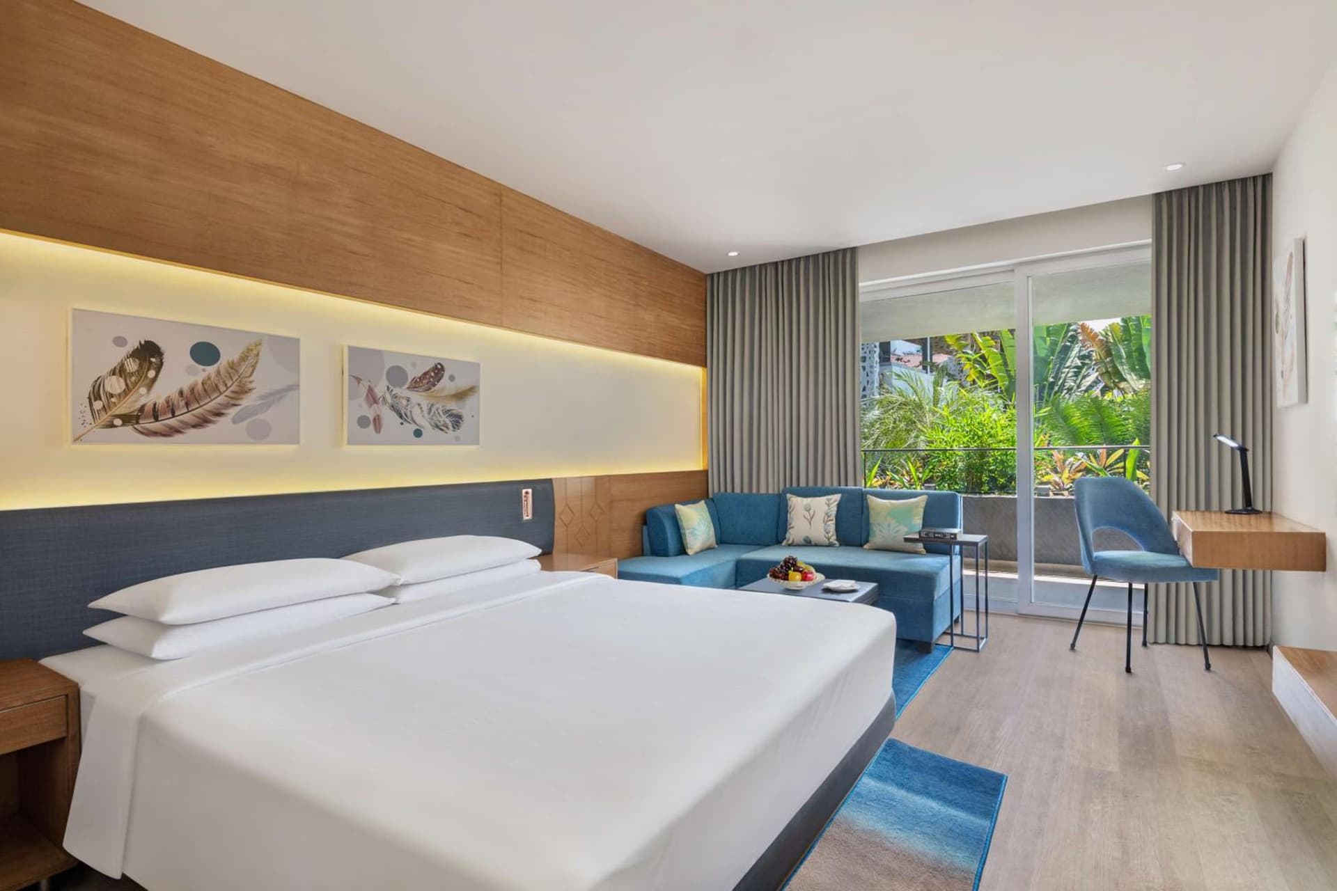 King Room with Balcony