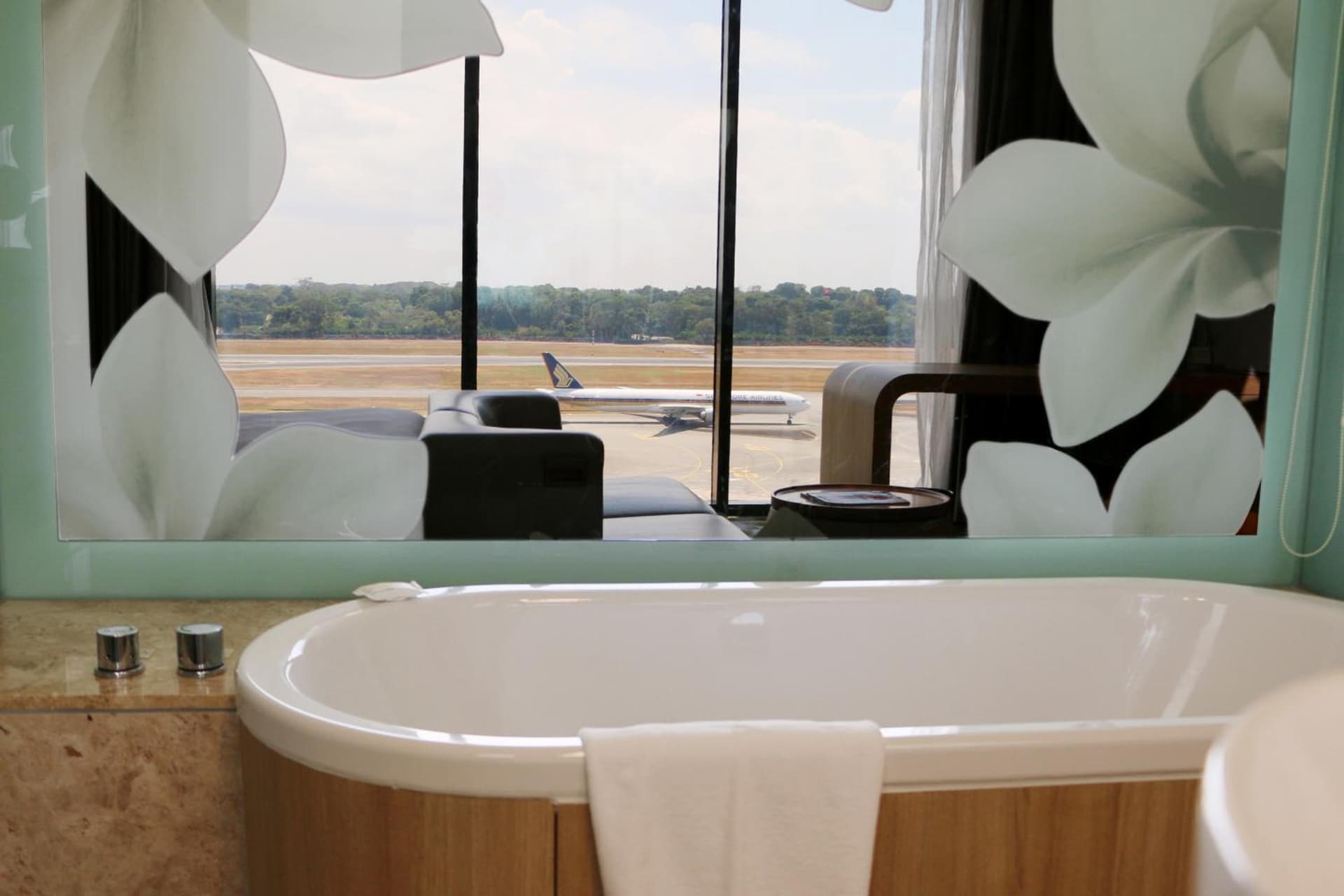 Standard King High Floor Room