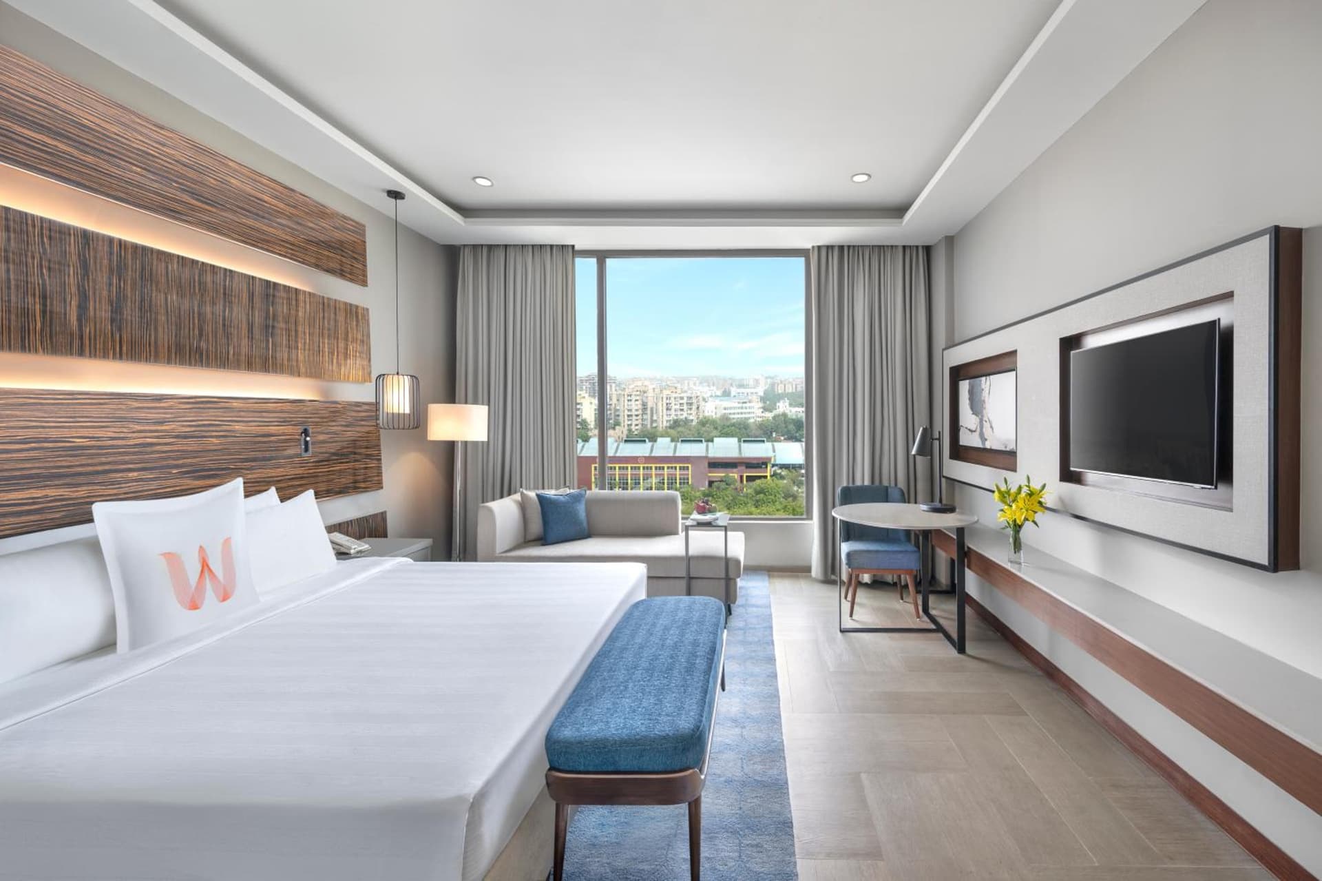Superior King Room
