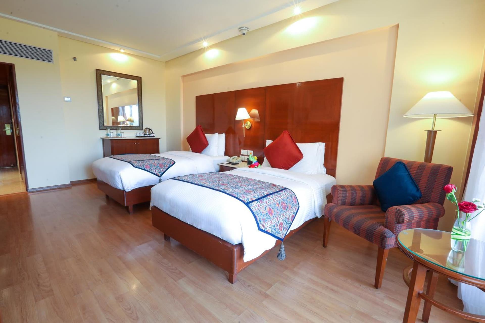 Deluxe King Room