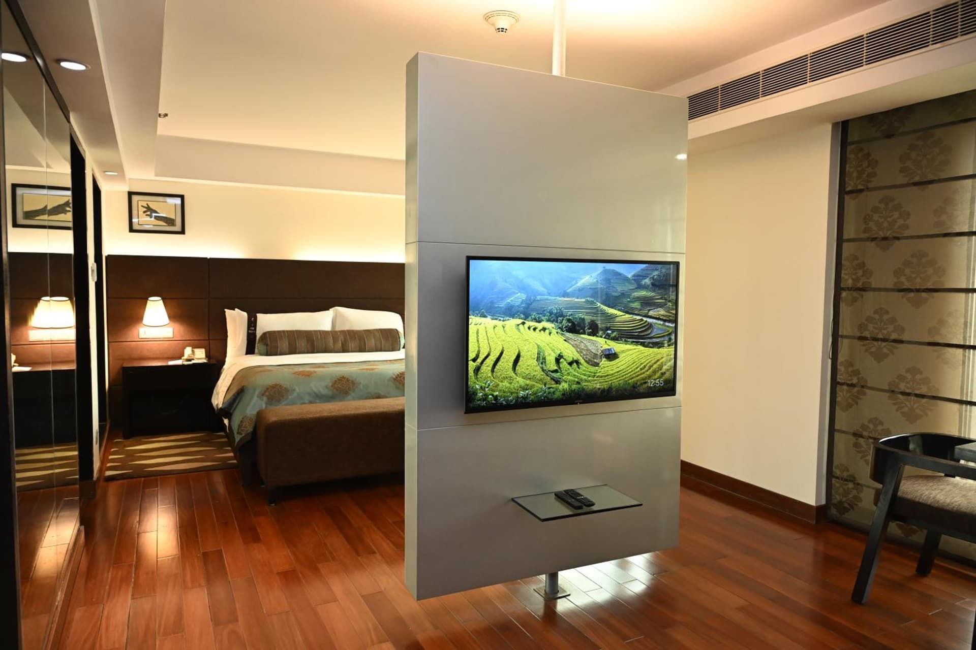 Suite King Room