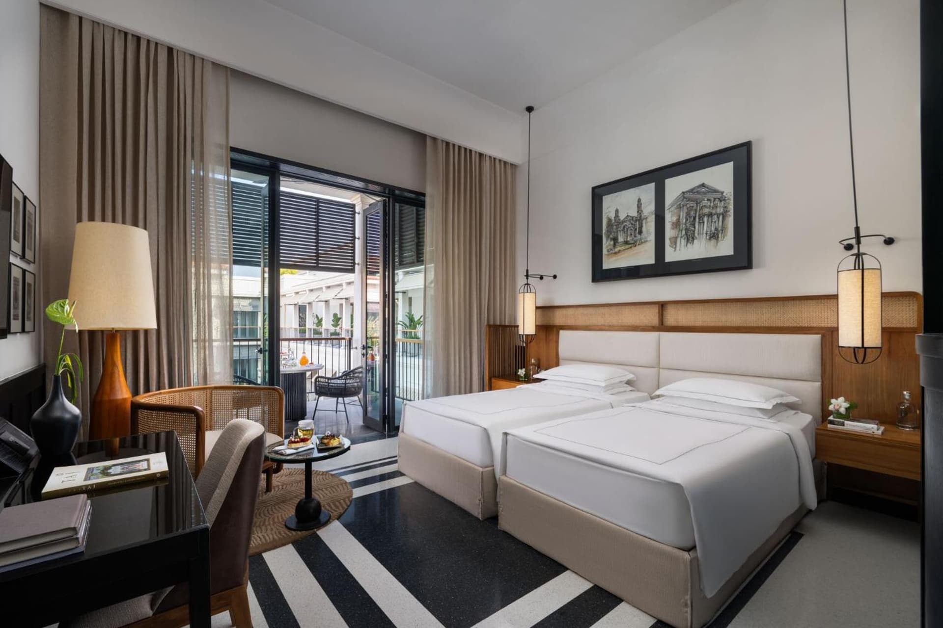 Deluxe Twin Room