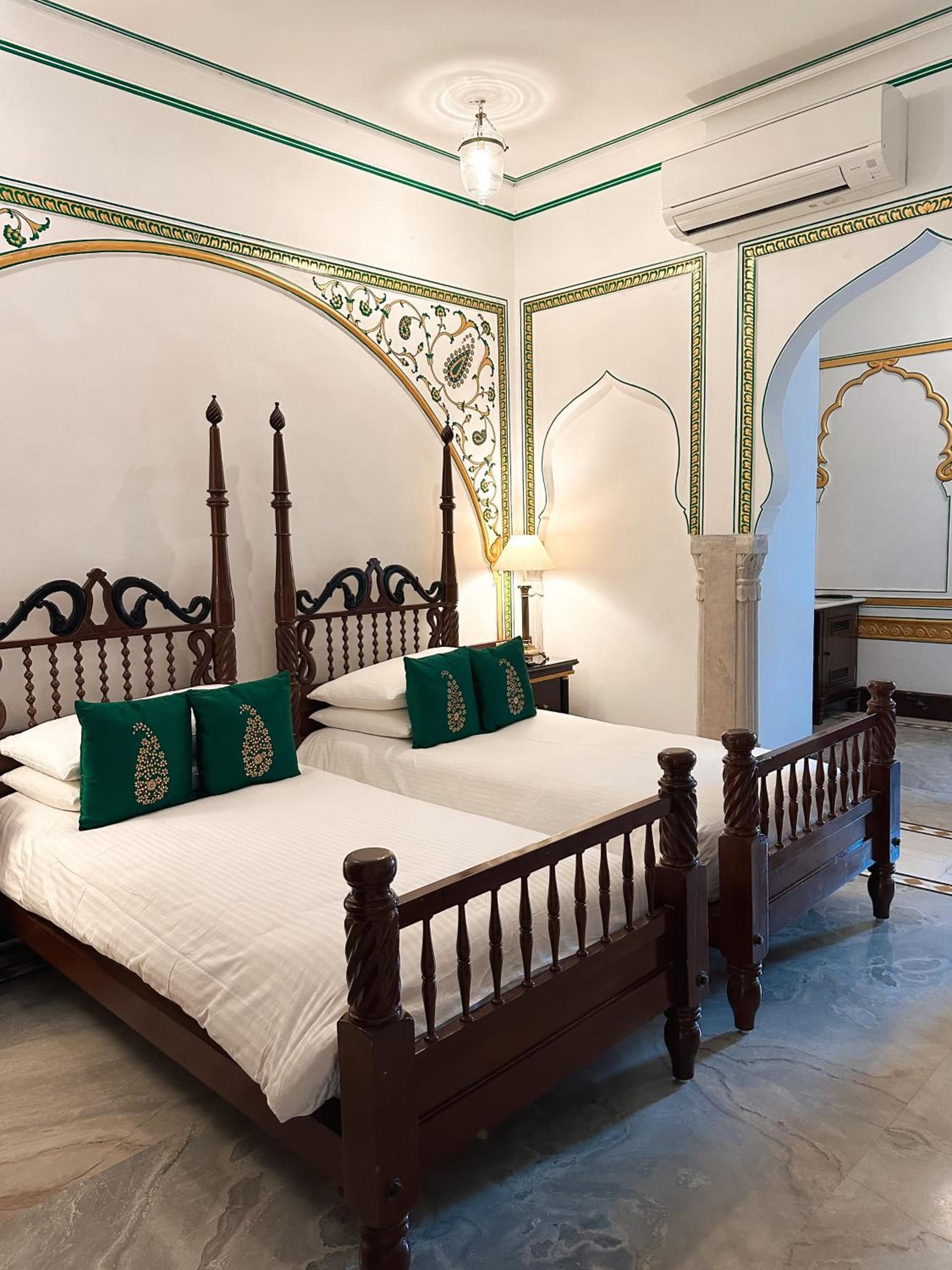 Premier Twin Room