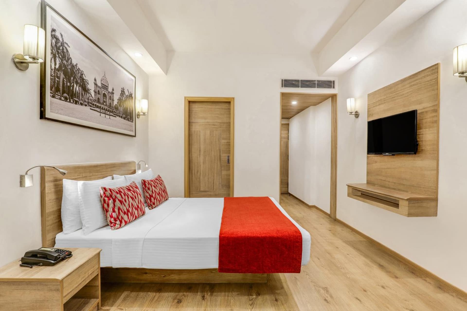 Deluxe King Room