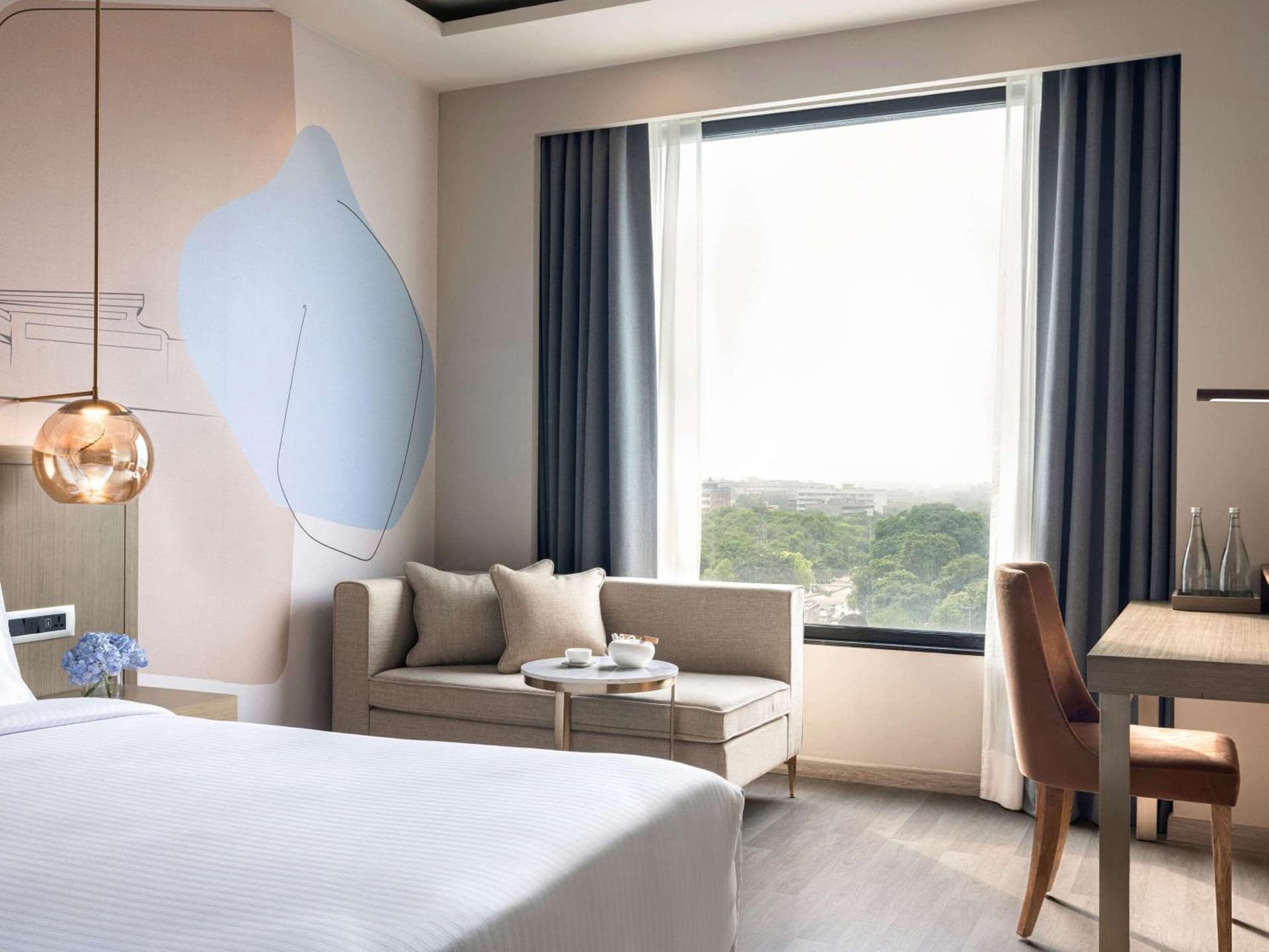 Executive King Room