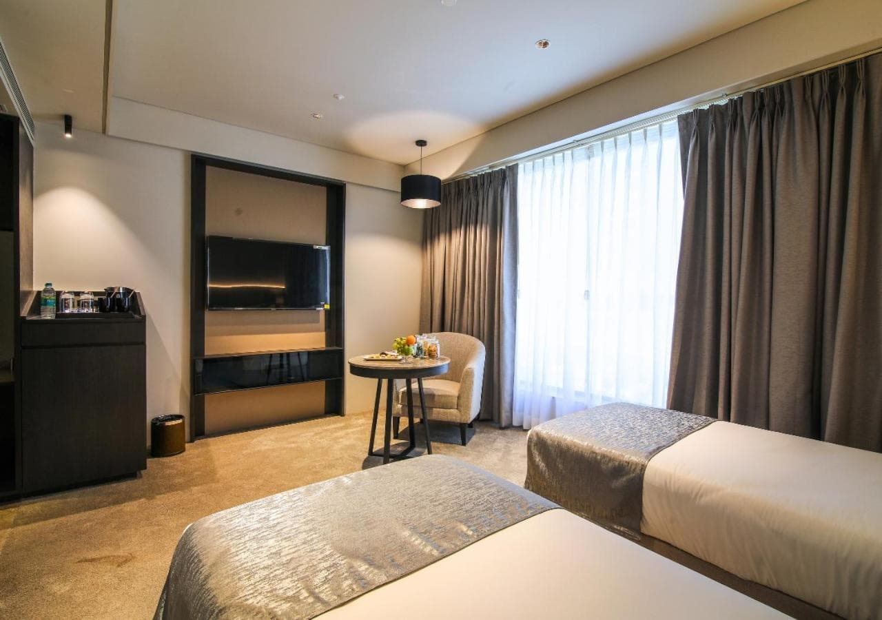 Deluxe Twin Room