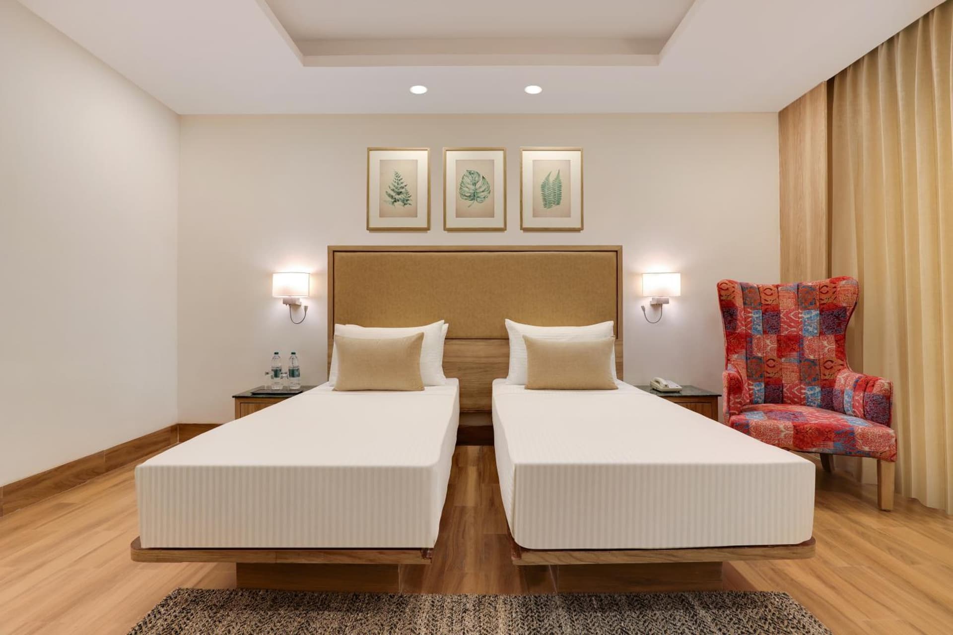Deluxe Twin Room (10% off on Food & Soft Beverage services)