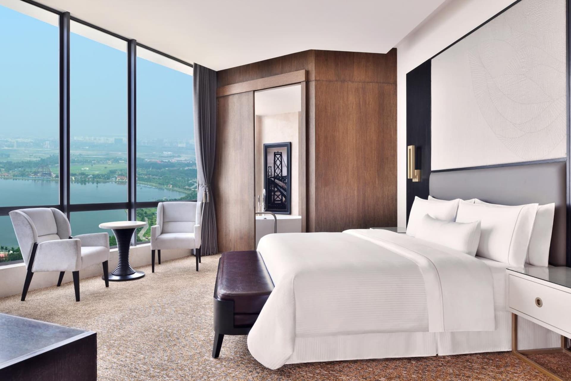 Suite King Lake View Room