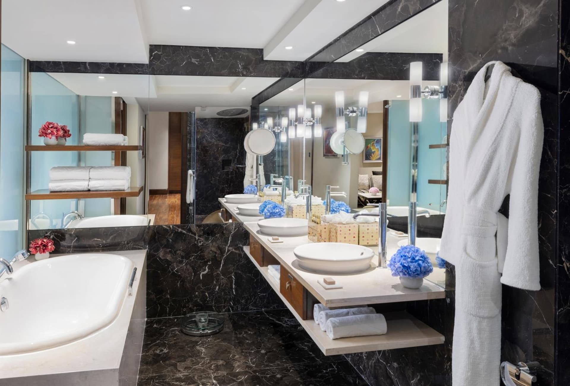 Suite King Room